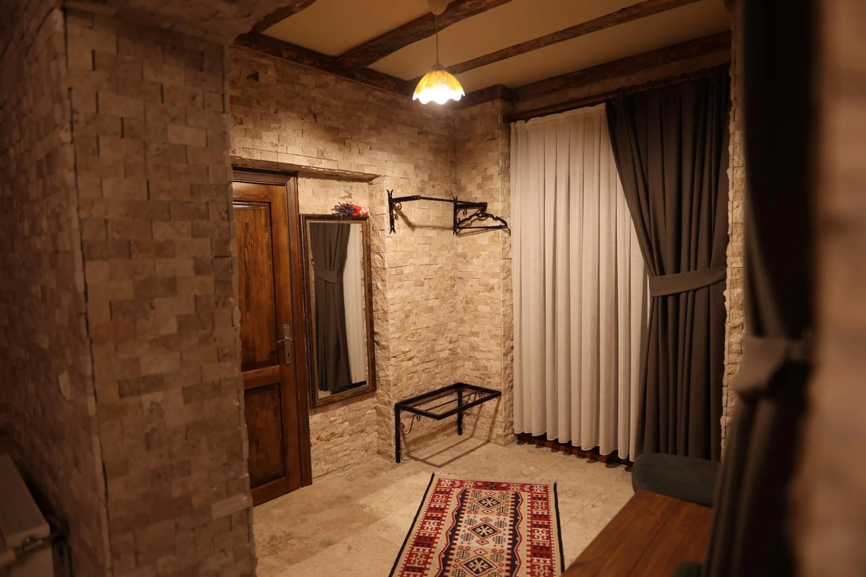 wardrobe in Calina Capadocia