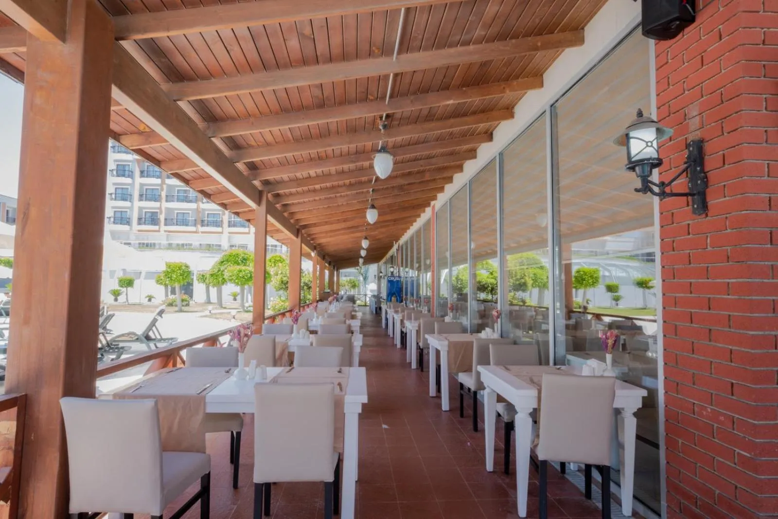 Restaurant/places to eat in FORE RESORT & SPA