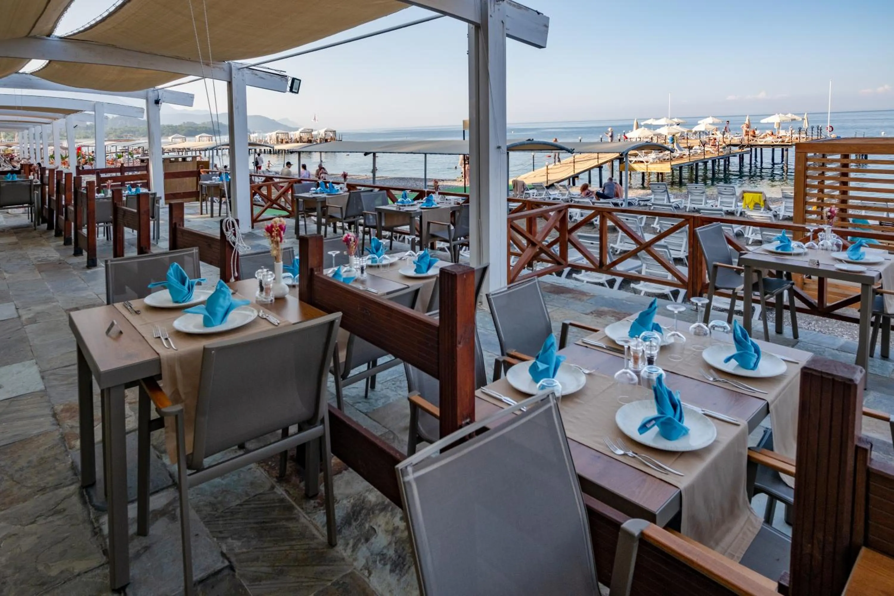 Restaurant/places to eat in FORE RESORT & SPA