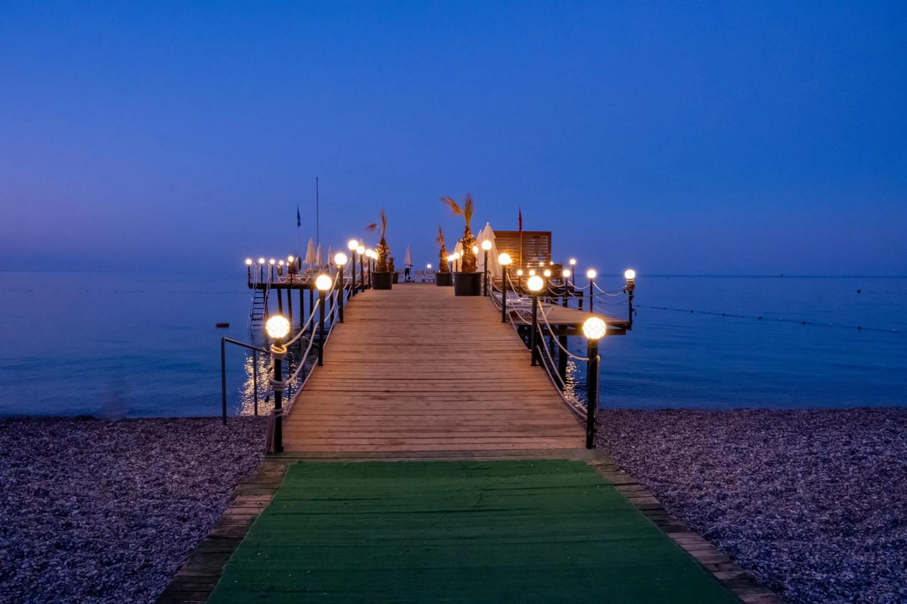 Night in FORE RESORT & SPA