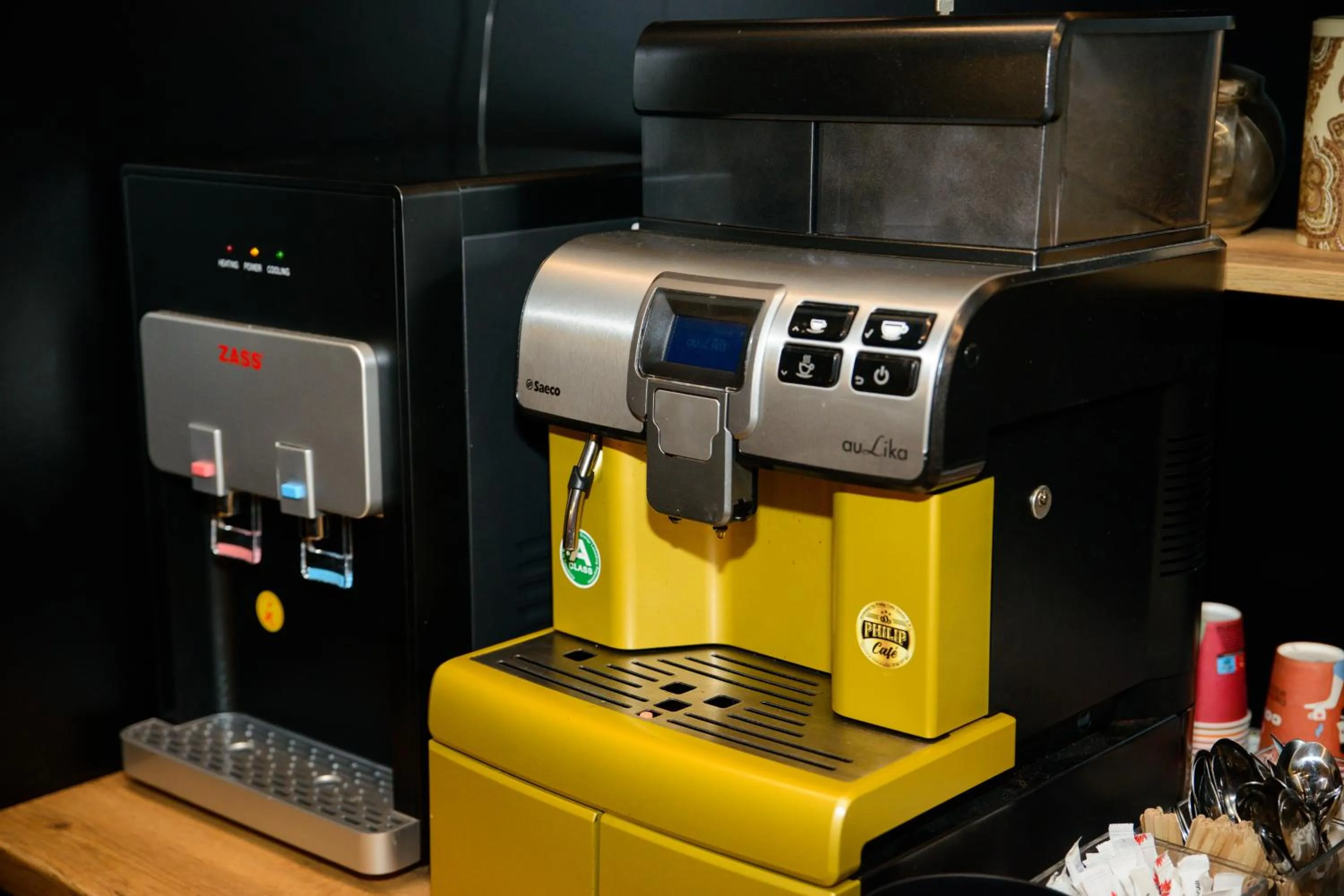 Coffee/tea facilities in Forest Boutique