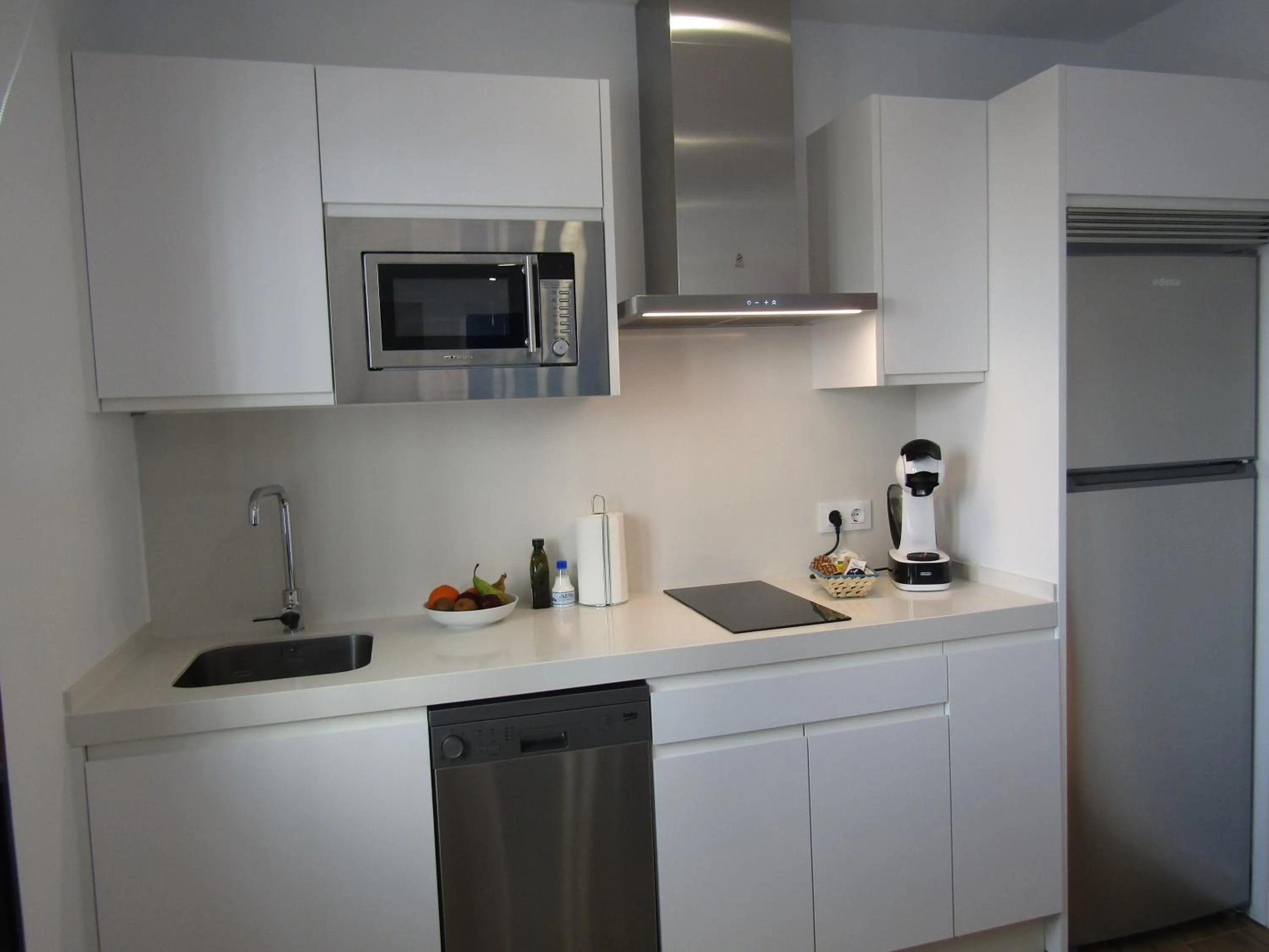 Kitchen or kitchenette in Apartamentos Santa María 15