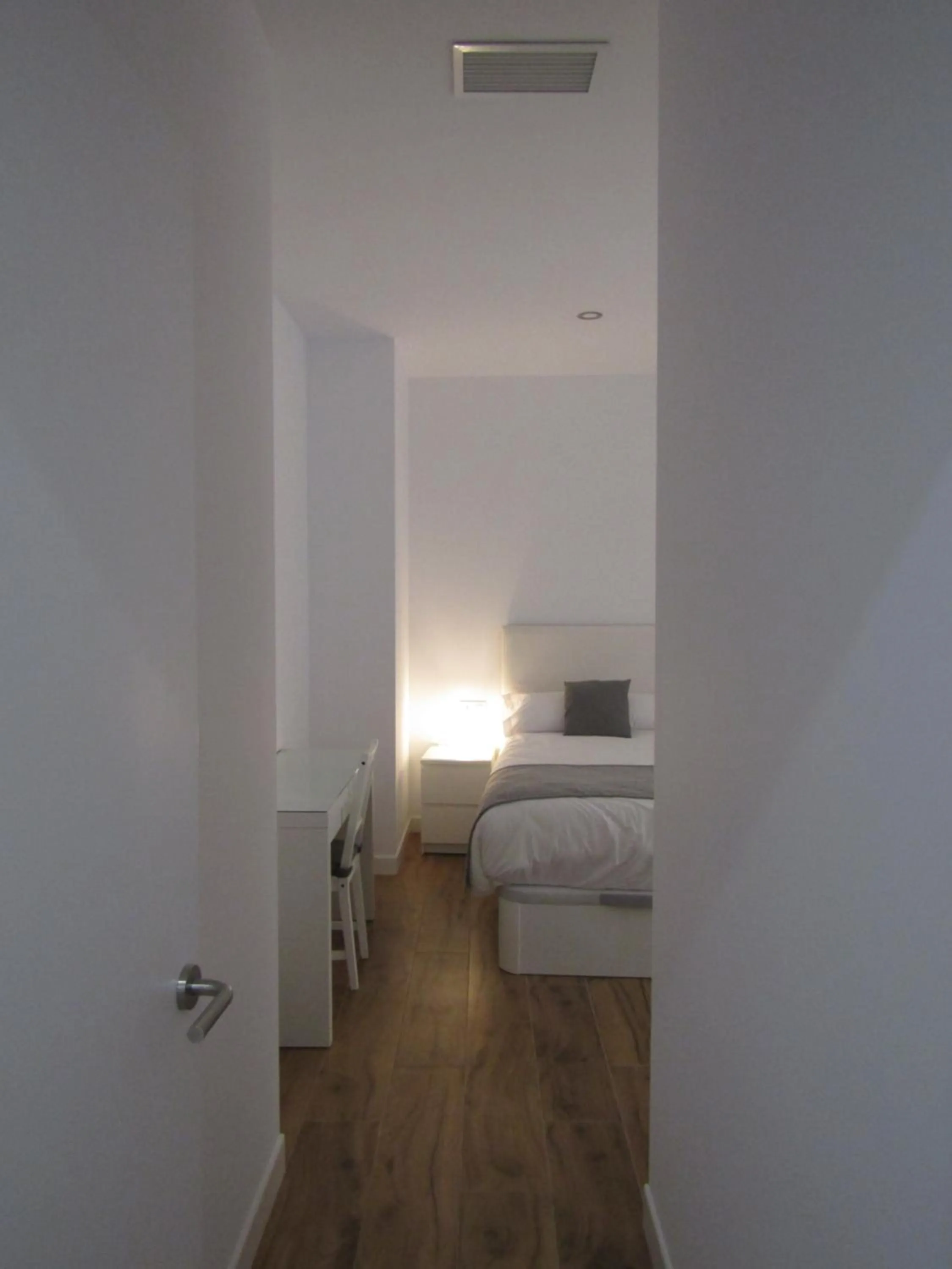 Bedroom, Bed in Apartamentos Santa María 15