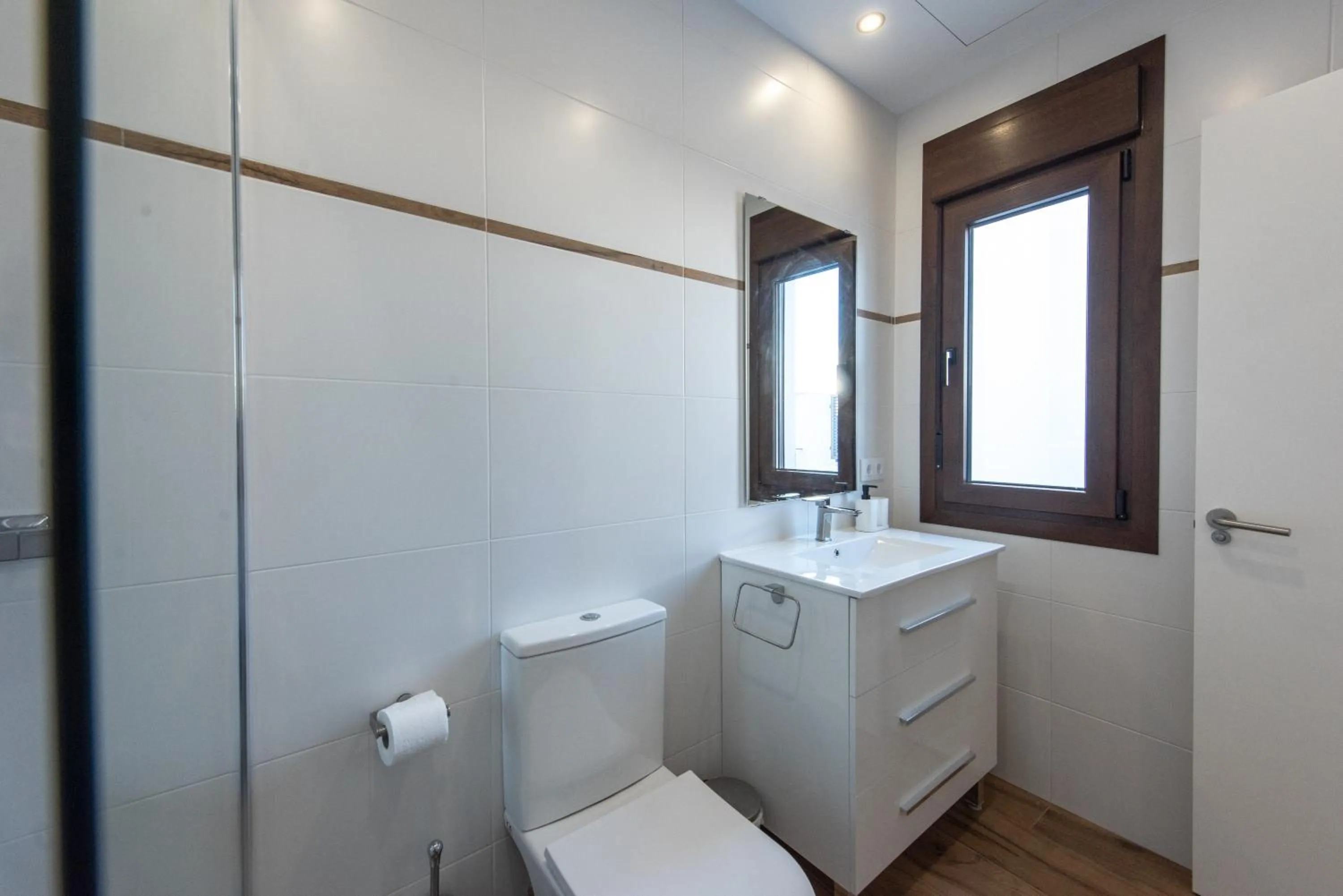 Bathroom in Apartamentos Santa María 15