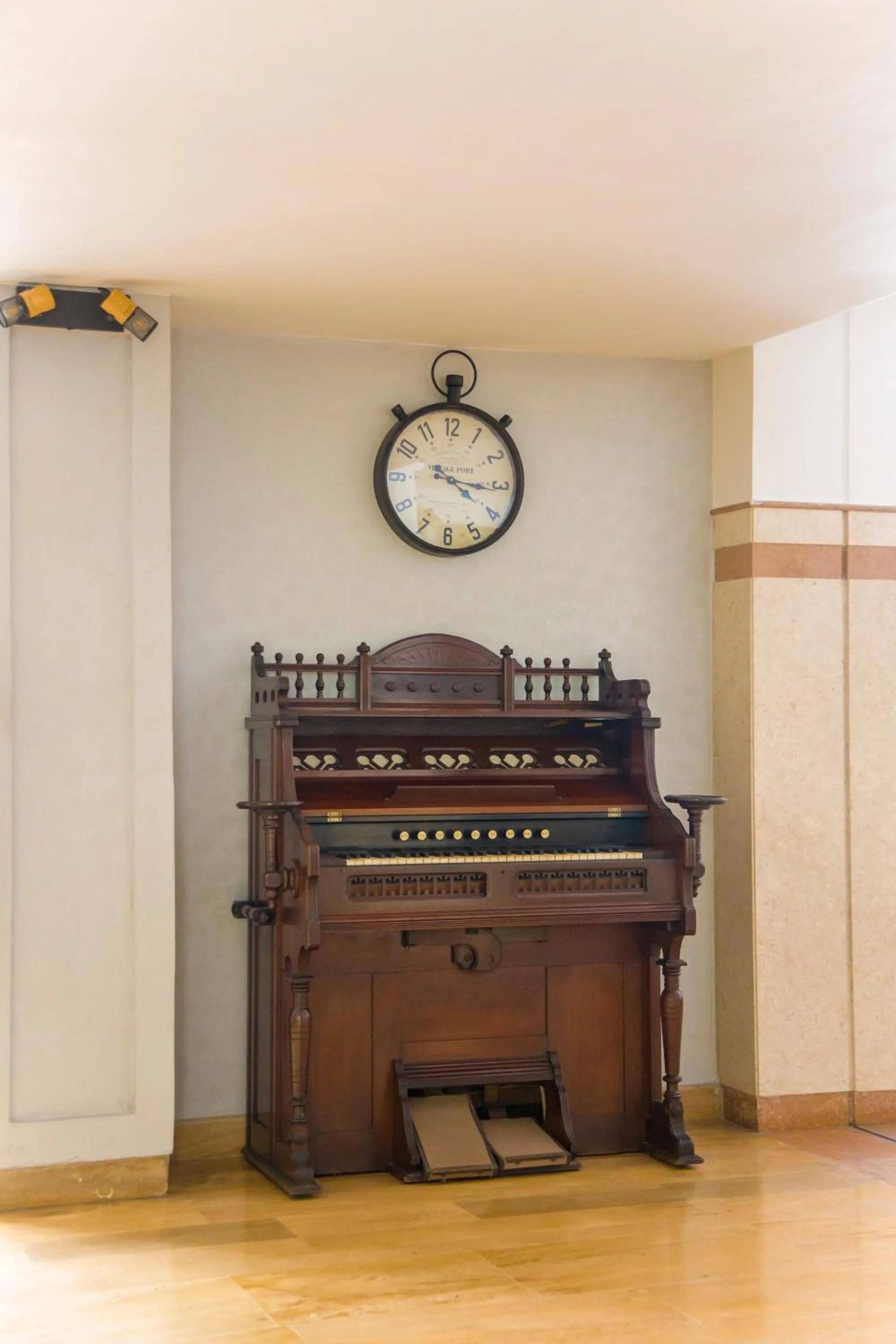 Lobby or reception in El Oumnia Puerto & Spa