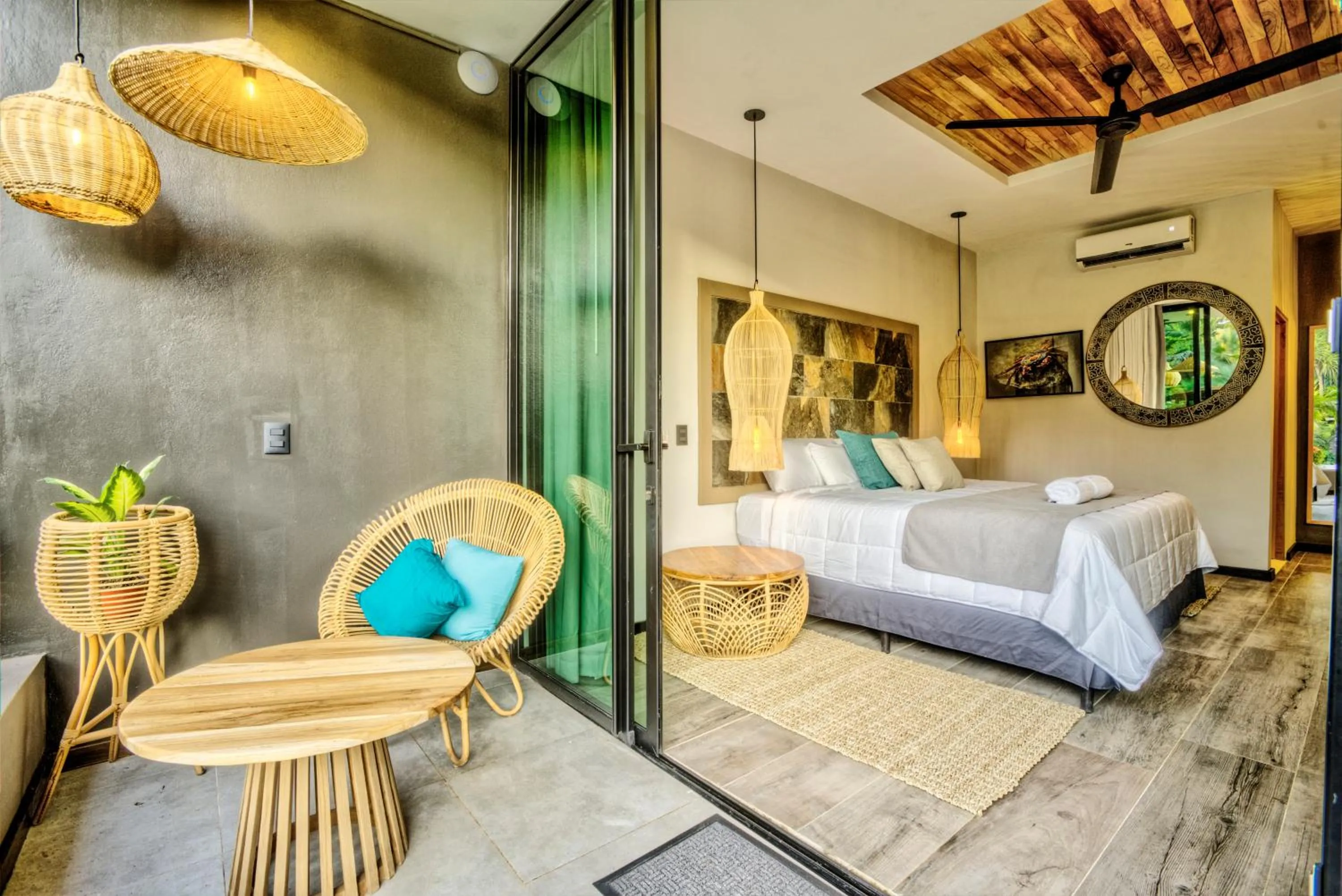 Photo of the whole room, Bed in Namu Garden Hotel & Spa - Adults Only