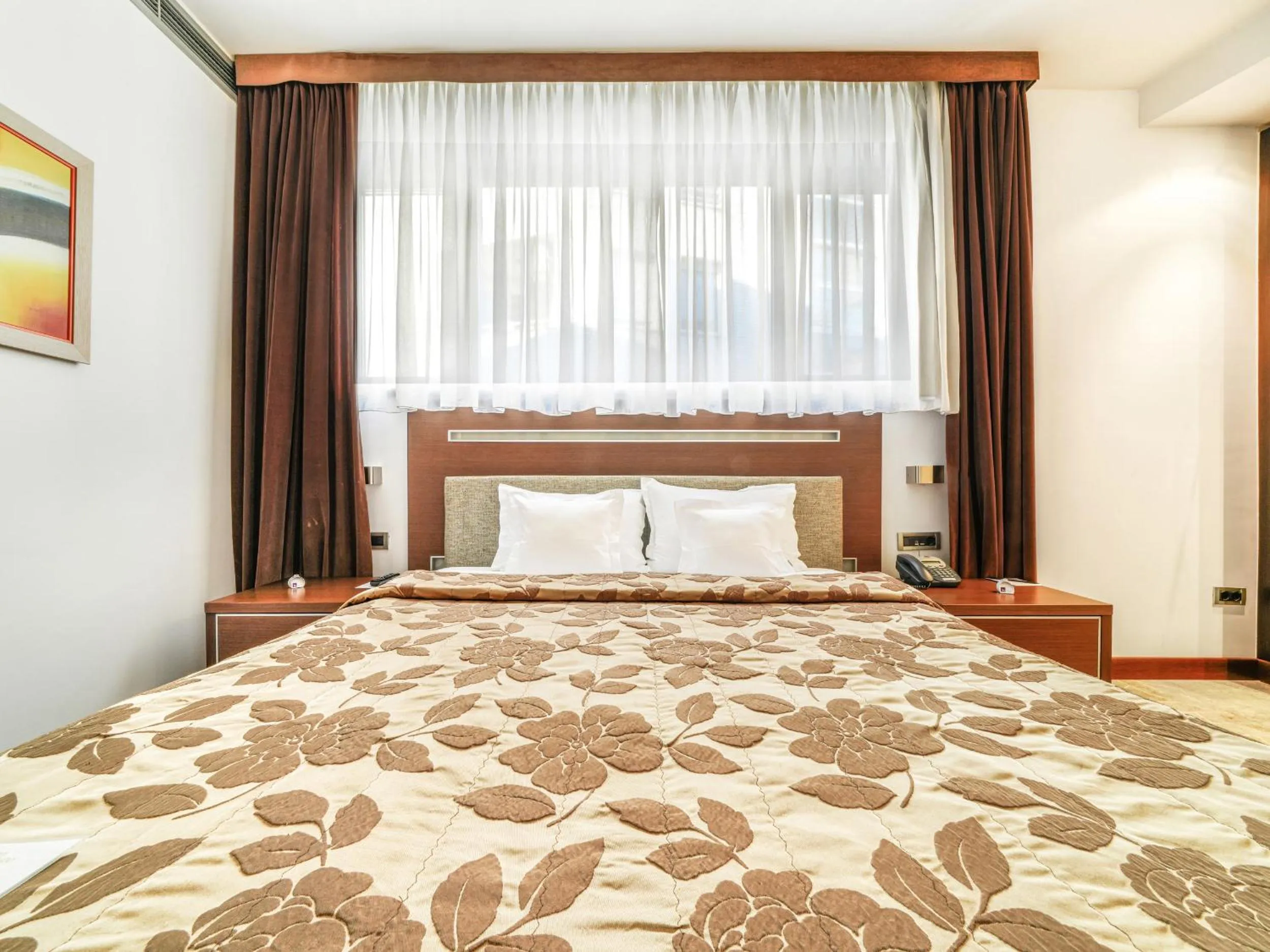 Bedroom, Bed in IN Hotel Beograd