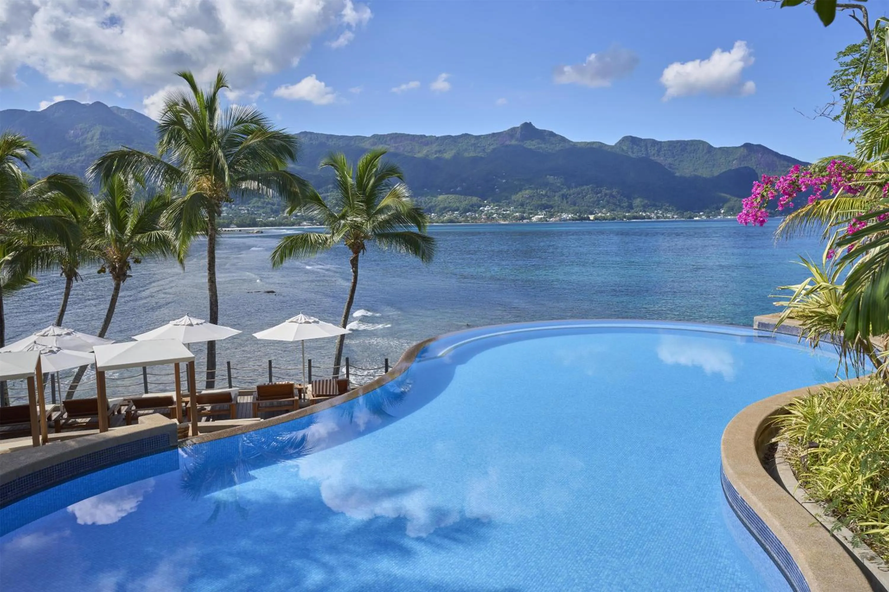 Pool view in Hilton Seychelles Northolme Resort & Spa