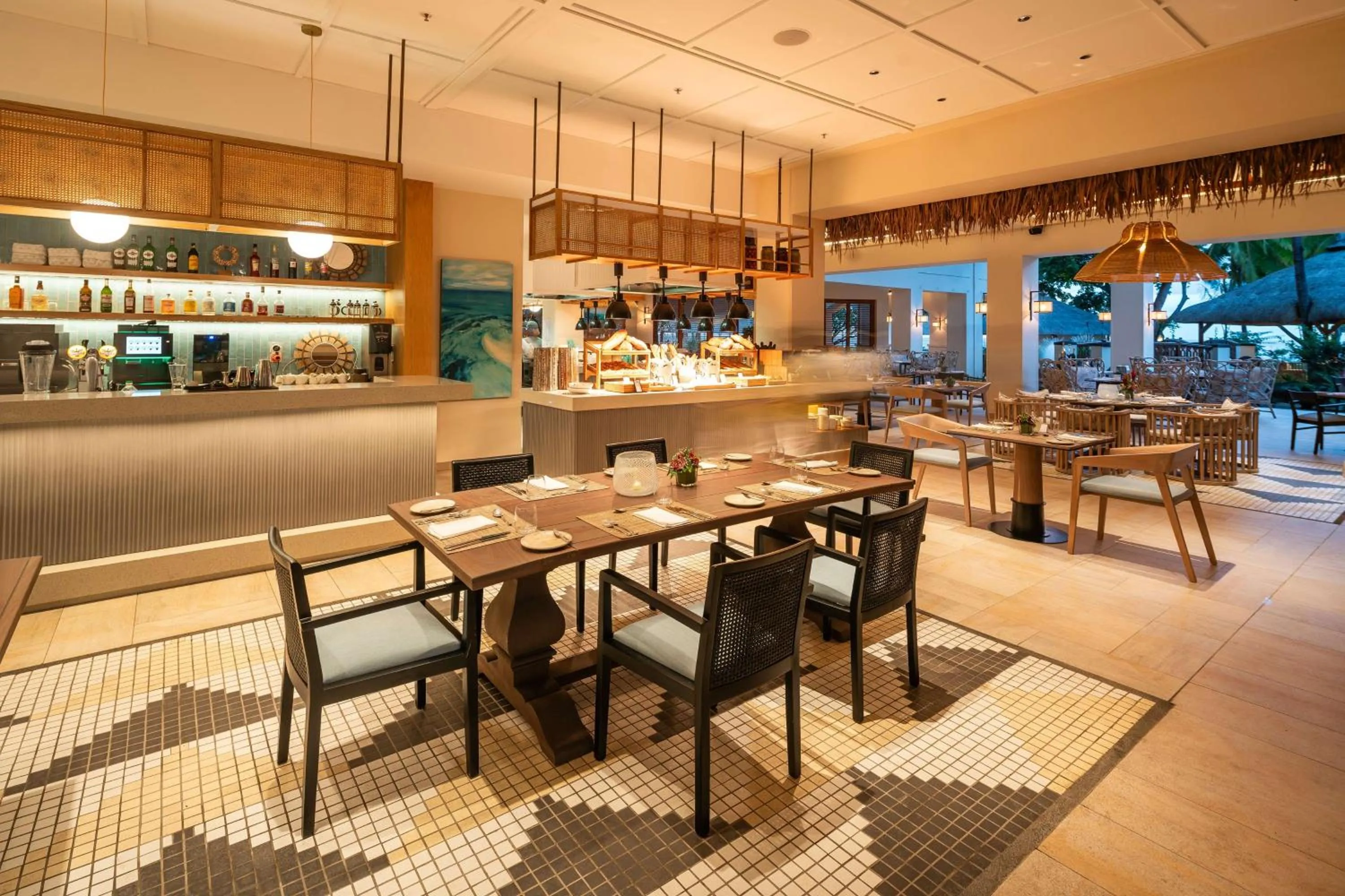 Restaurant/places to eat in Hilton Mauritius Resort & Spa