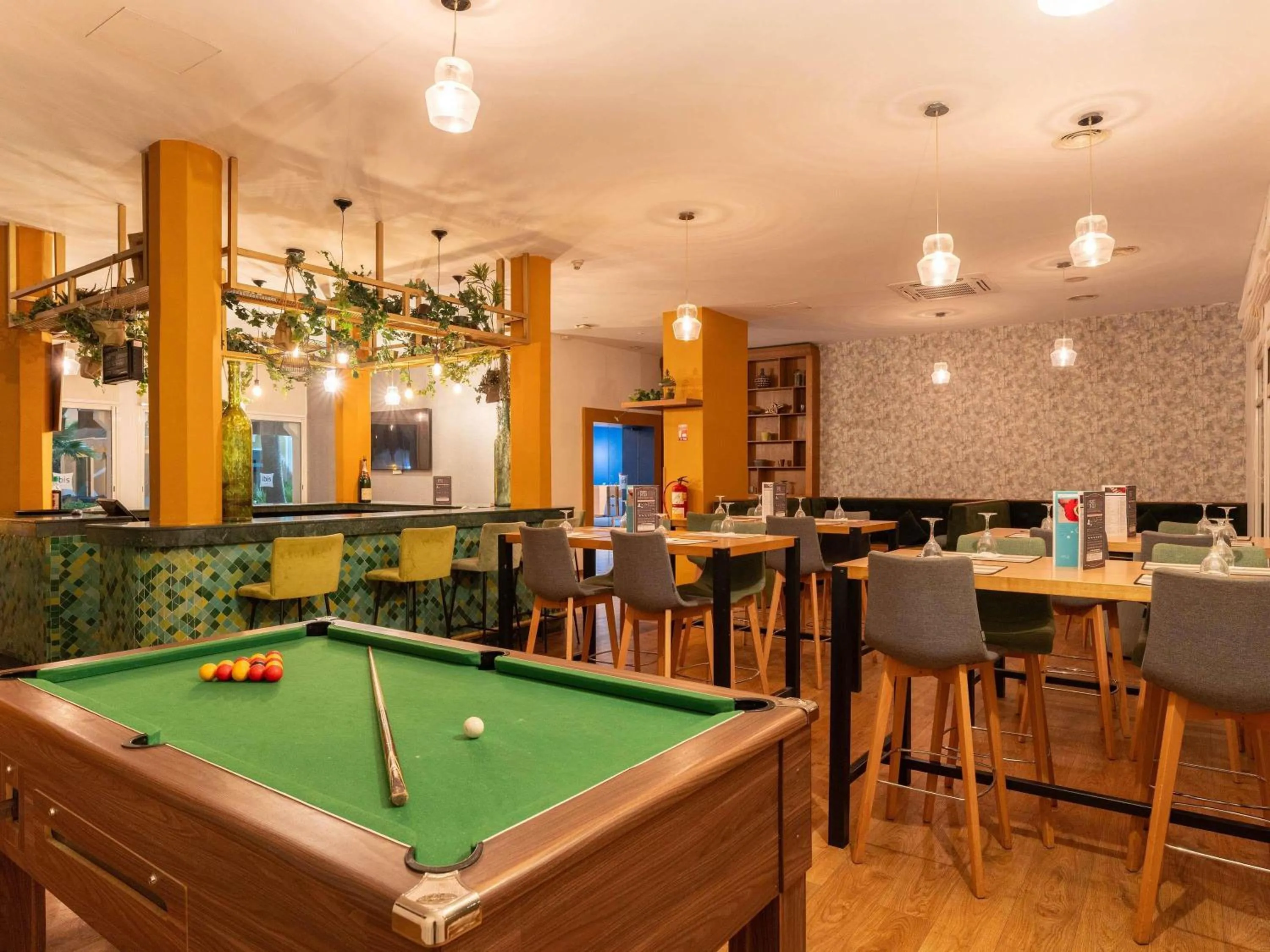 Lounge or bar in Ibis Fes