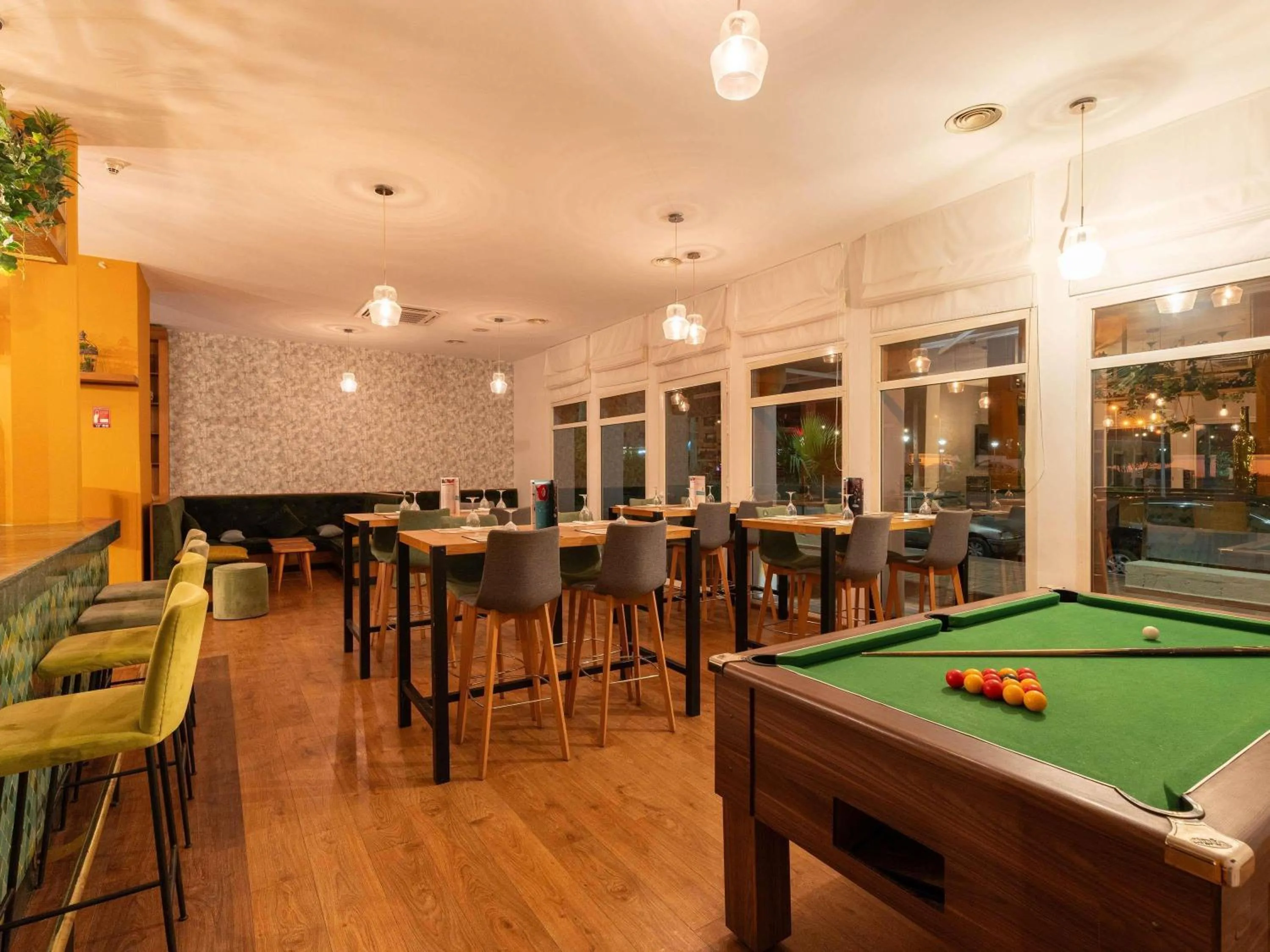 Lounge or bar in Ibis Fes