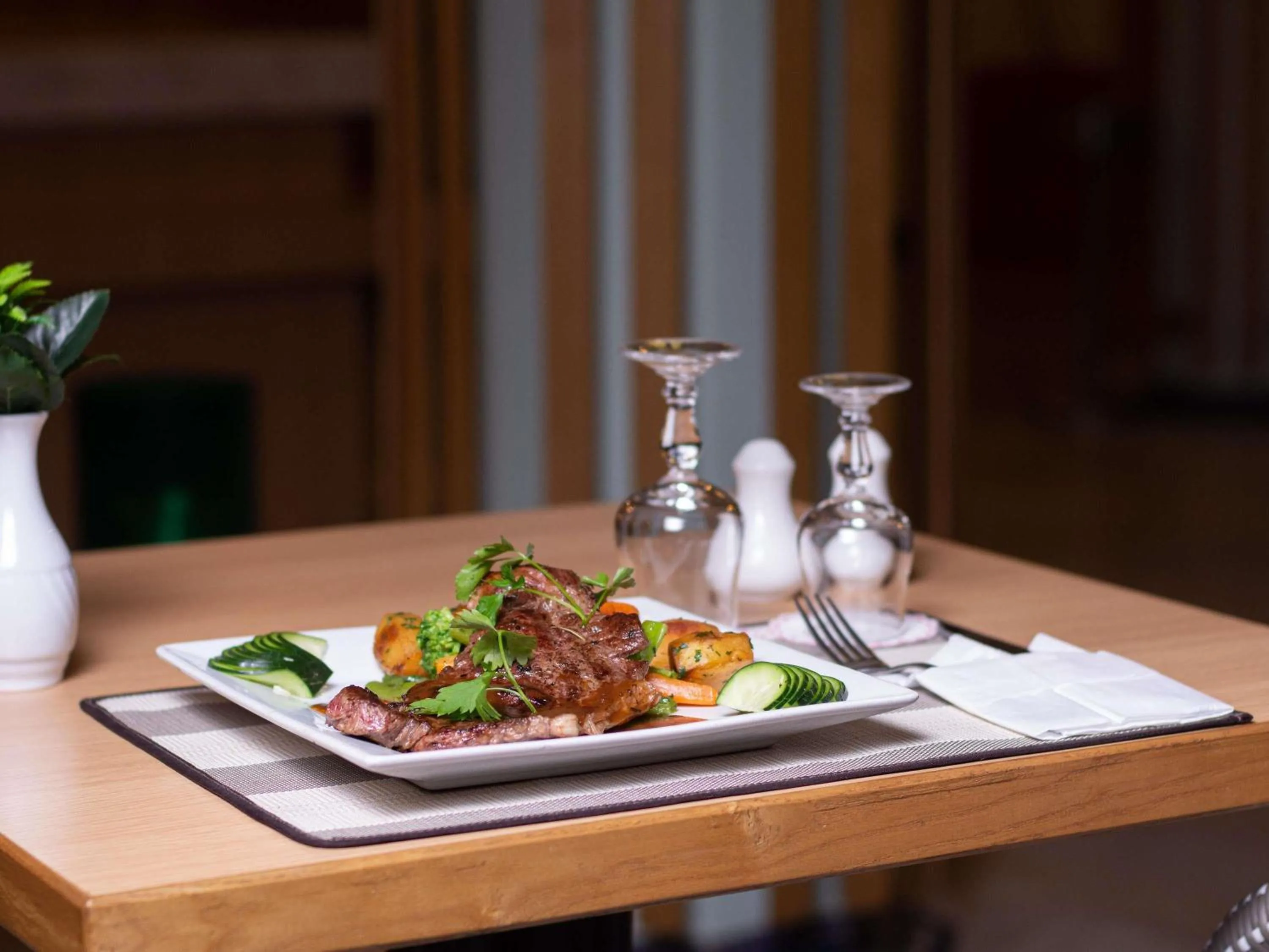 Restaurant/places to eat in Ibis Fes