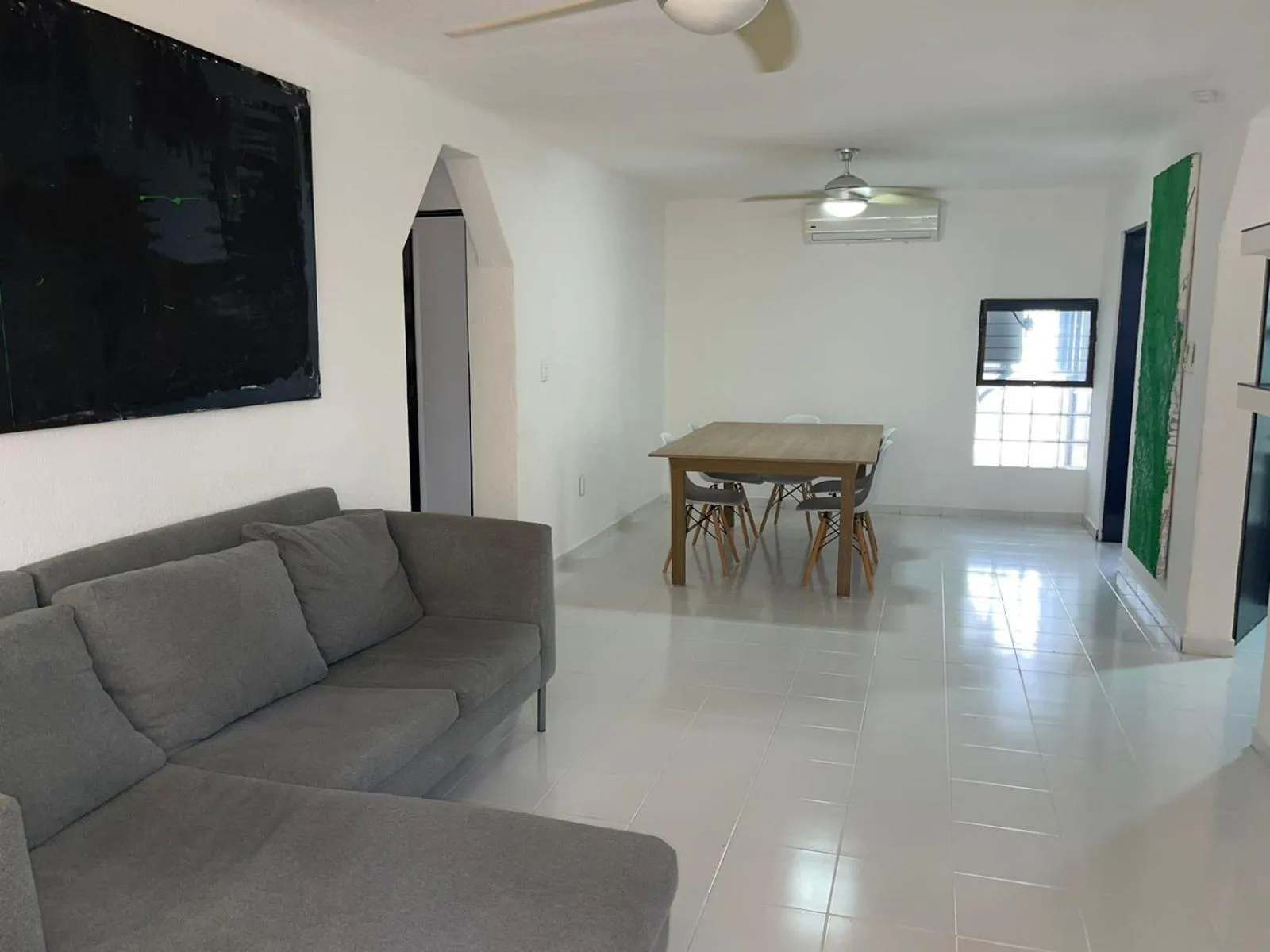 Deco 3 Downtown 3 bed Apartment