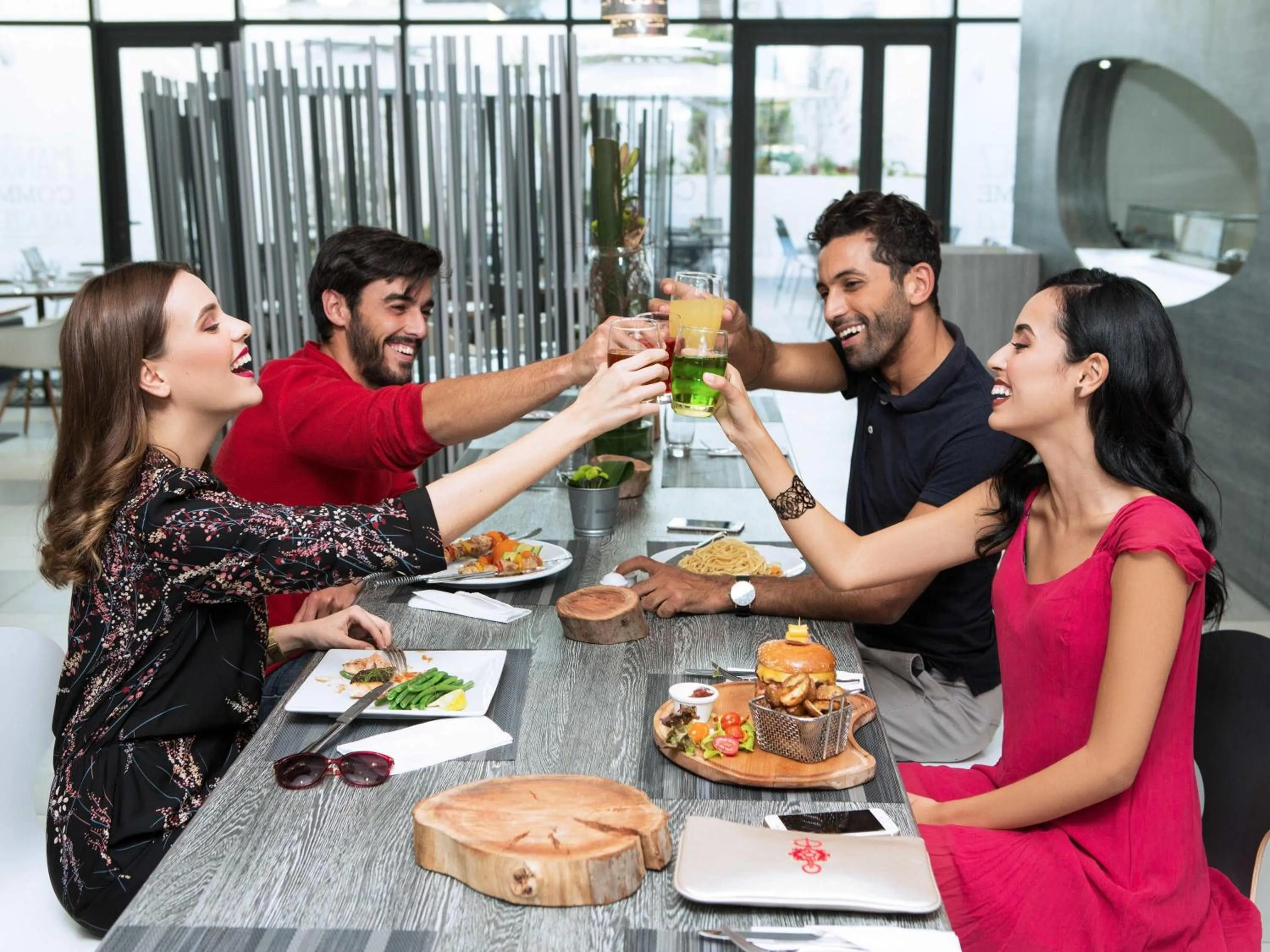 Restaurant/places to eat in Ibis El Jadida