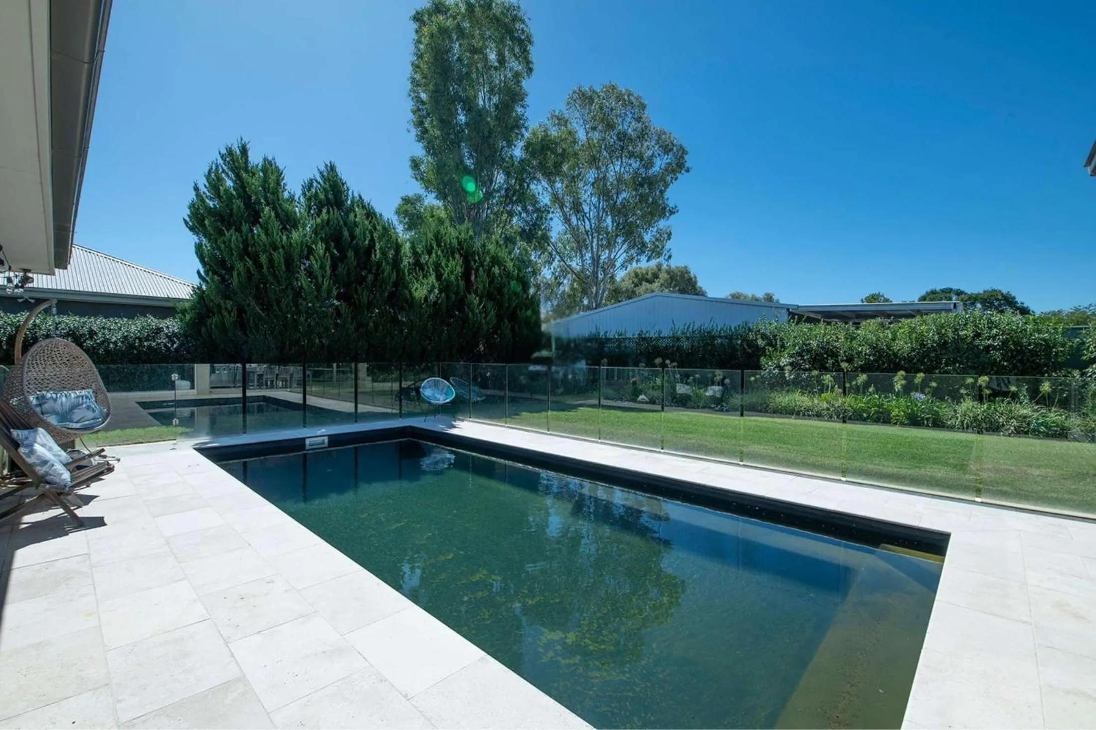 Regand Retreat - Pool, Luxurious Family Home
