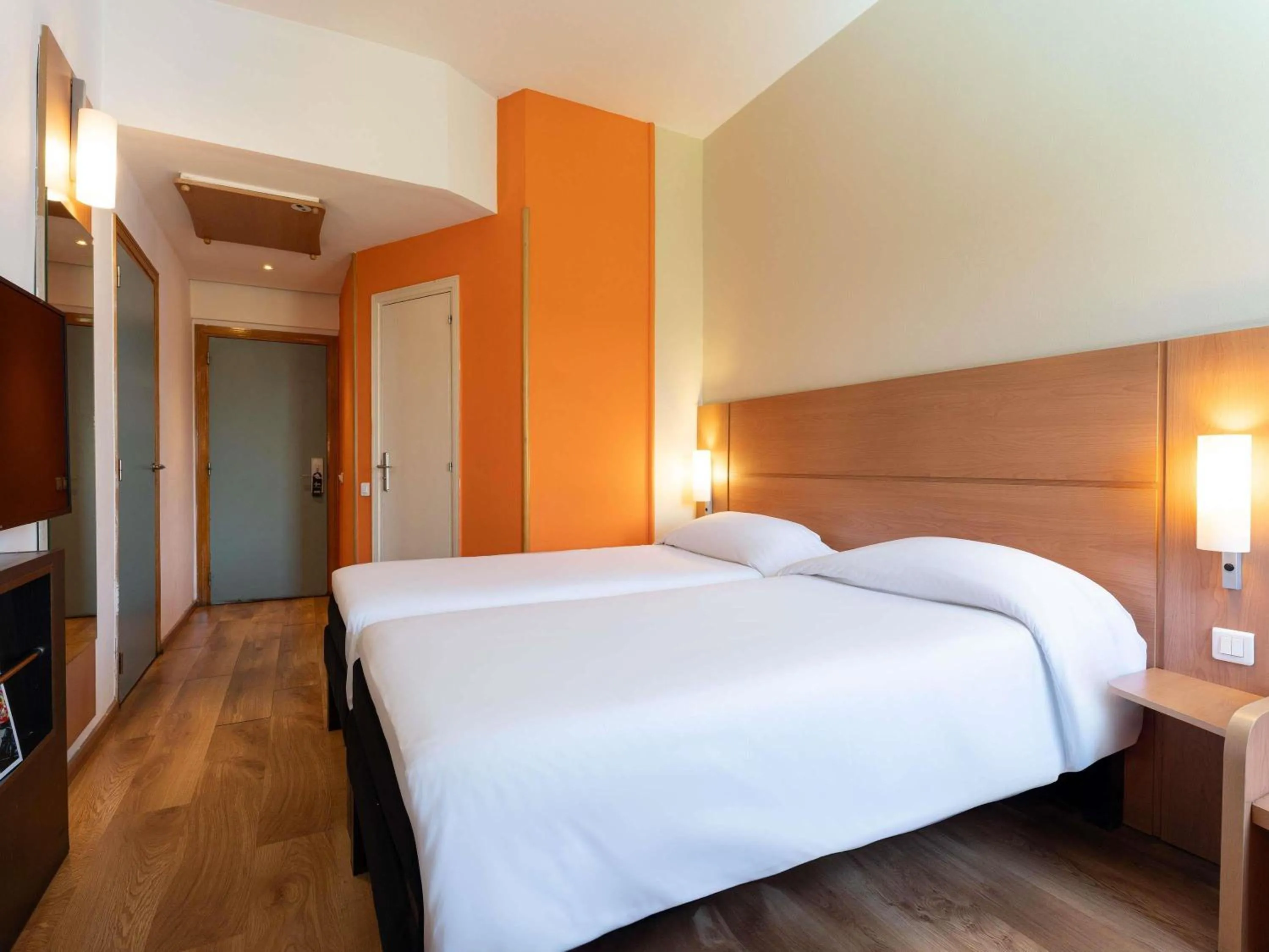 Bedroom, Bed in Ibis Meknès