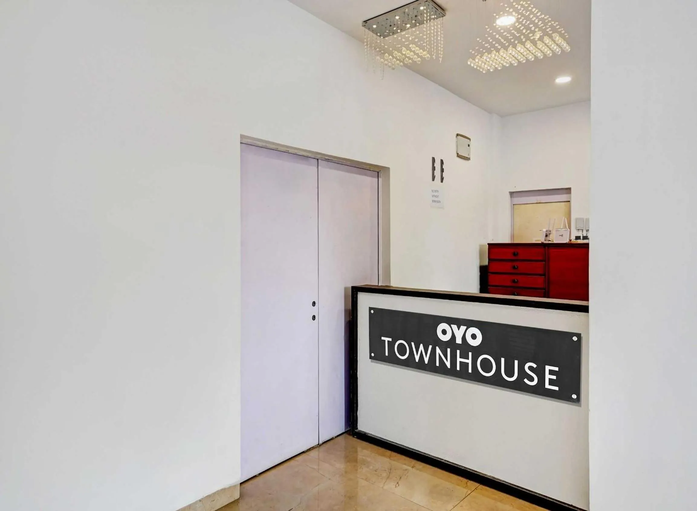 Lobby or reception in Palette - Hotel Saket Greens