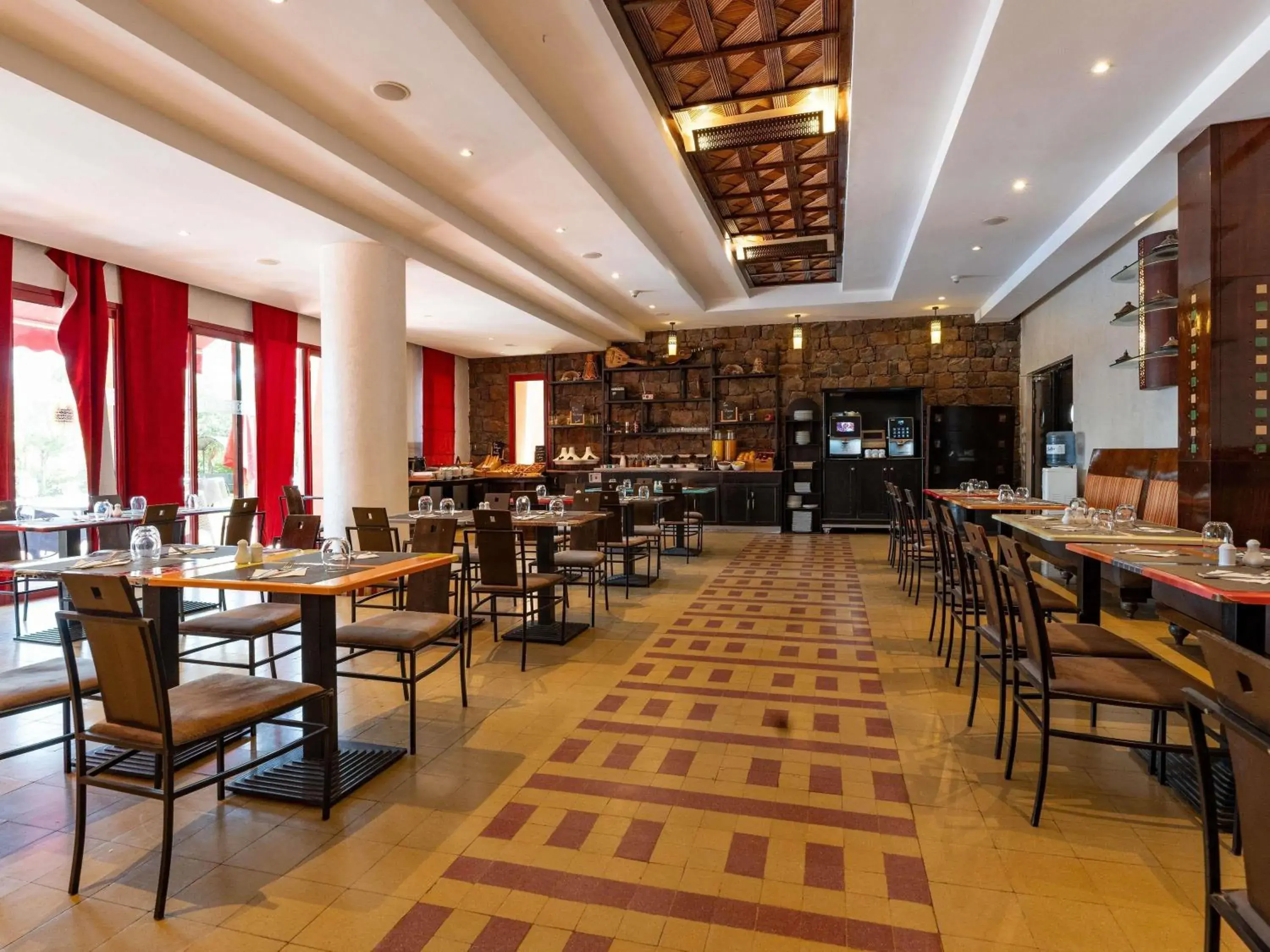 Restaurant/places to eat in Ibis Ouarzazate Centre Restaurant/places to eat in Ibis Ouarzazate Centre