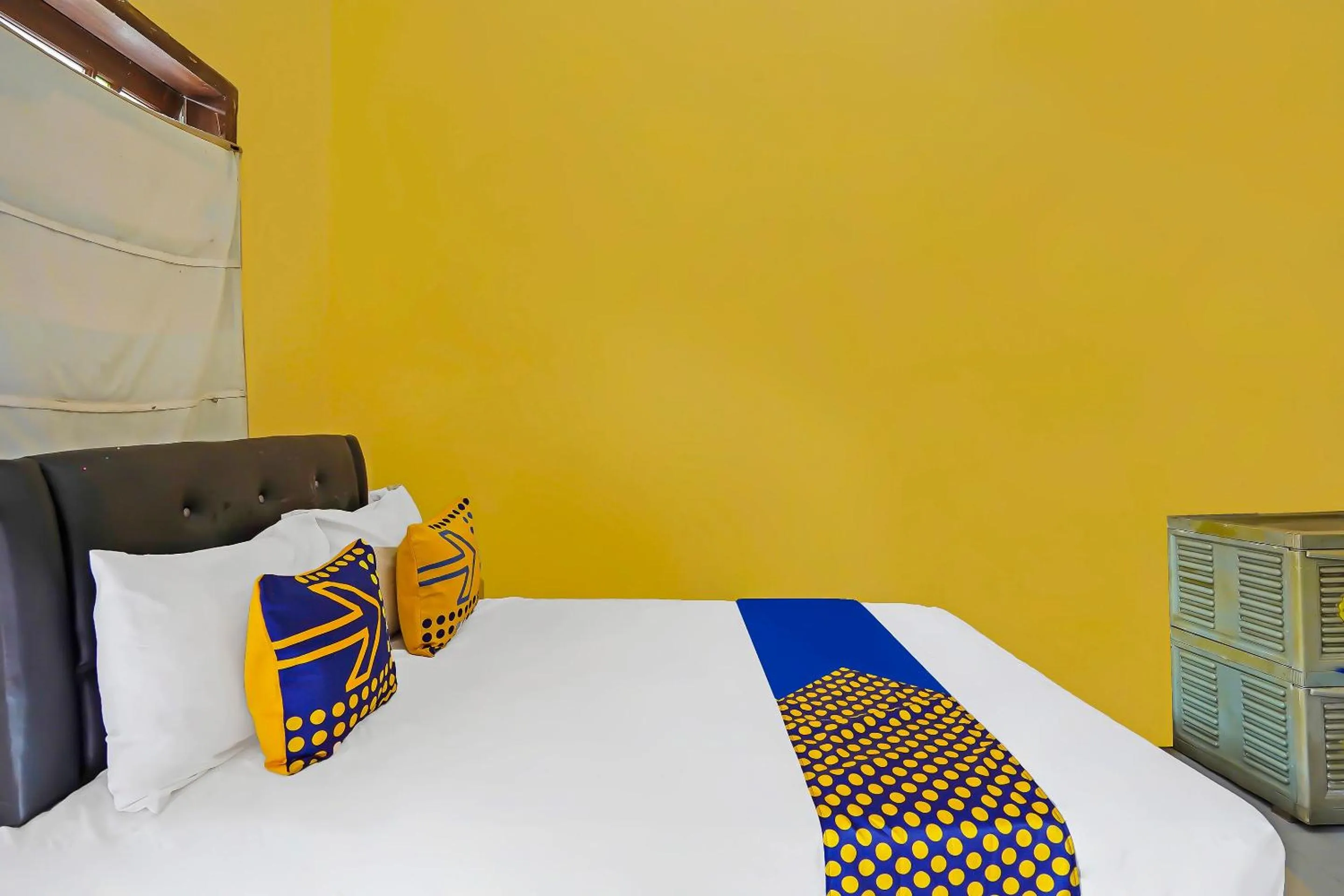 Bedroom, Bed in SPOT ON 92475 Rc Homestay Syariah