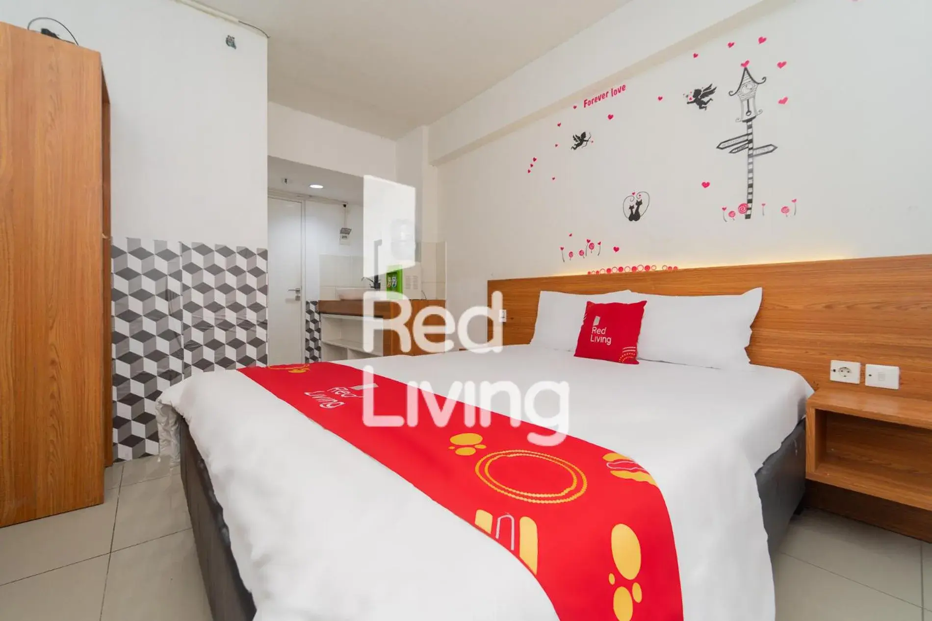 Bedroom, Bed in RedLiving Apartemen Grand Sentraland - Bangde Rooms Bedroom, Bed in RedLiving Apartemen Grand Sentraland - Bangde Rooms