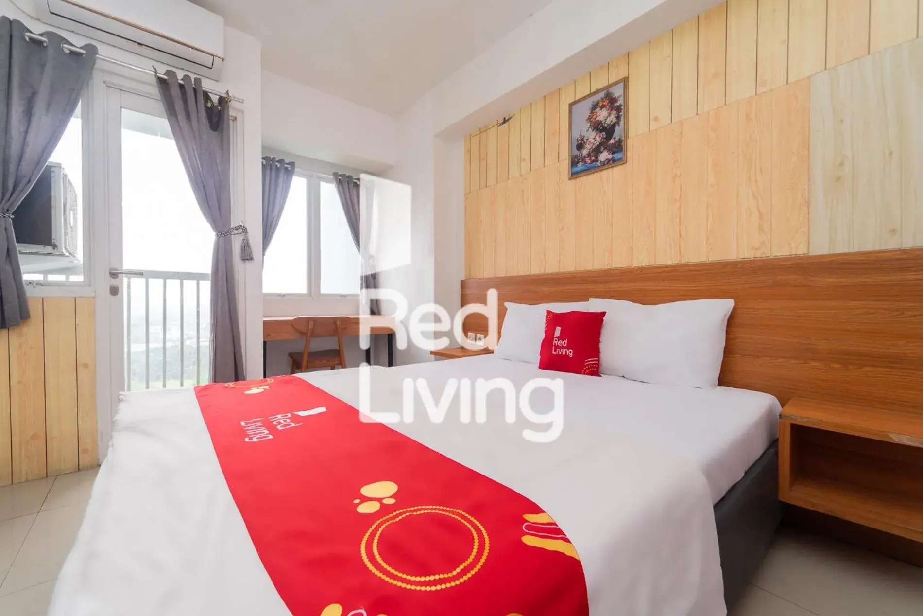 Bedroom, Bed in RedLiving Apartemen Grand Sentraland - Bangde Rooms Bedroom, Bed in RedLiving Apartemen Grand Sentraland - Bangde Rooms
