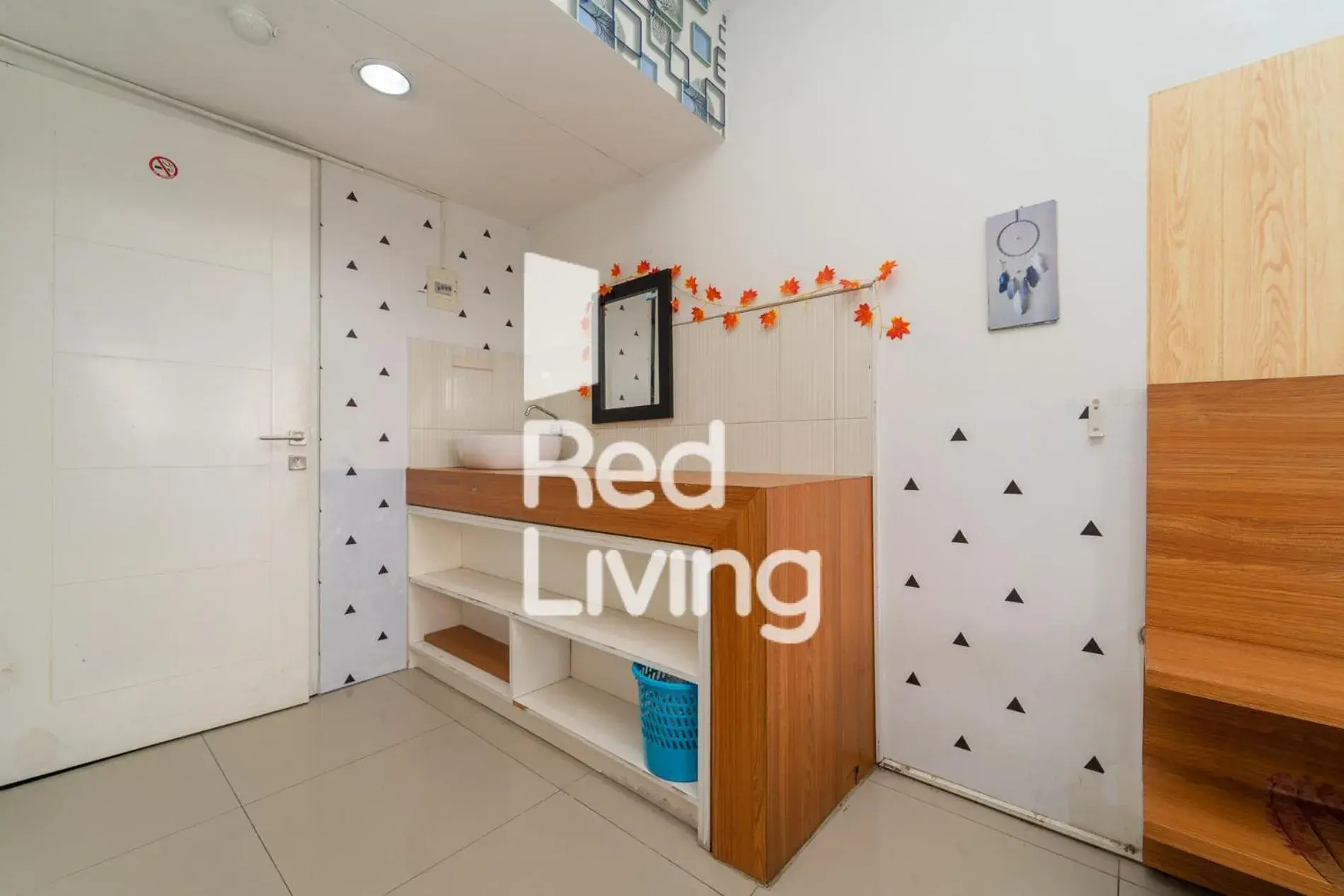 Kitchen or kitchenette in RedLiving Apartemen Grand Sentraland - Bangde Rooms Kitchen or kitchenette in RedLiving Apartemen Grand Sentraland - Bangde Rooms
