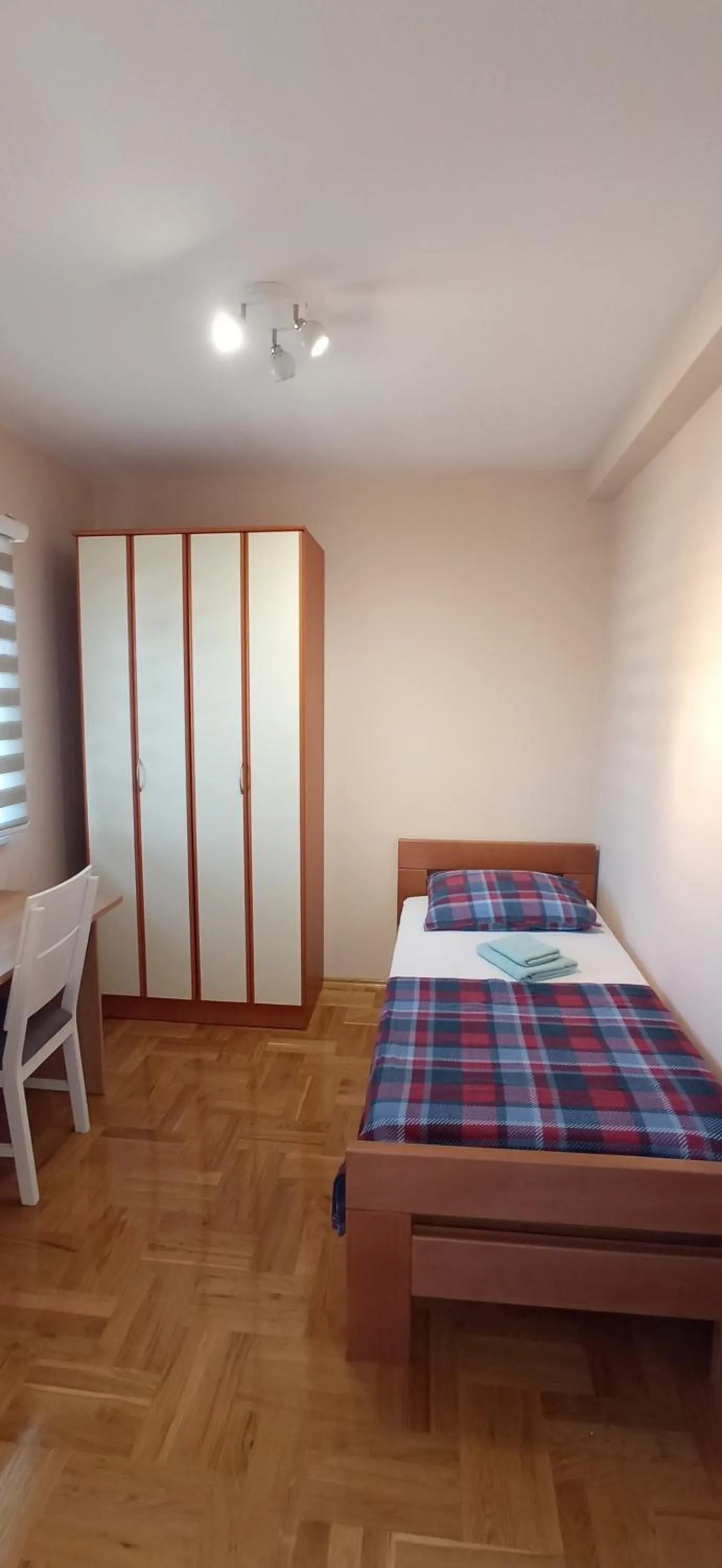 Photo of the whole room, Bed in Apartment Traveler