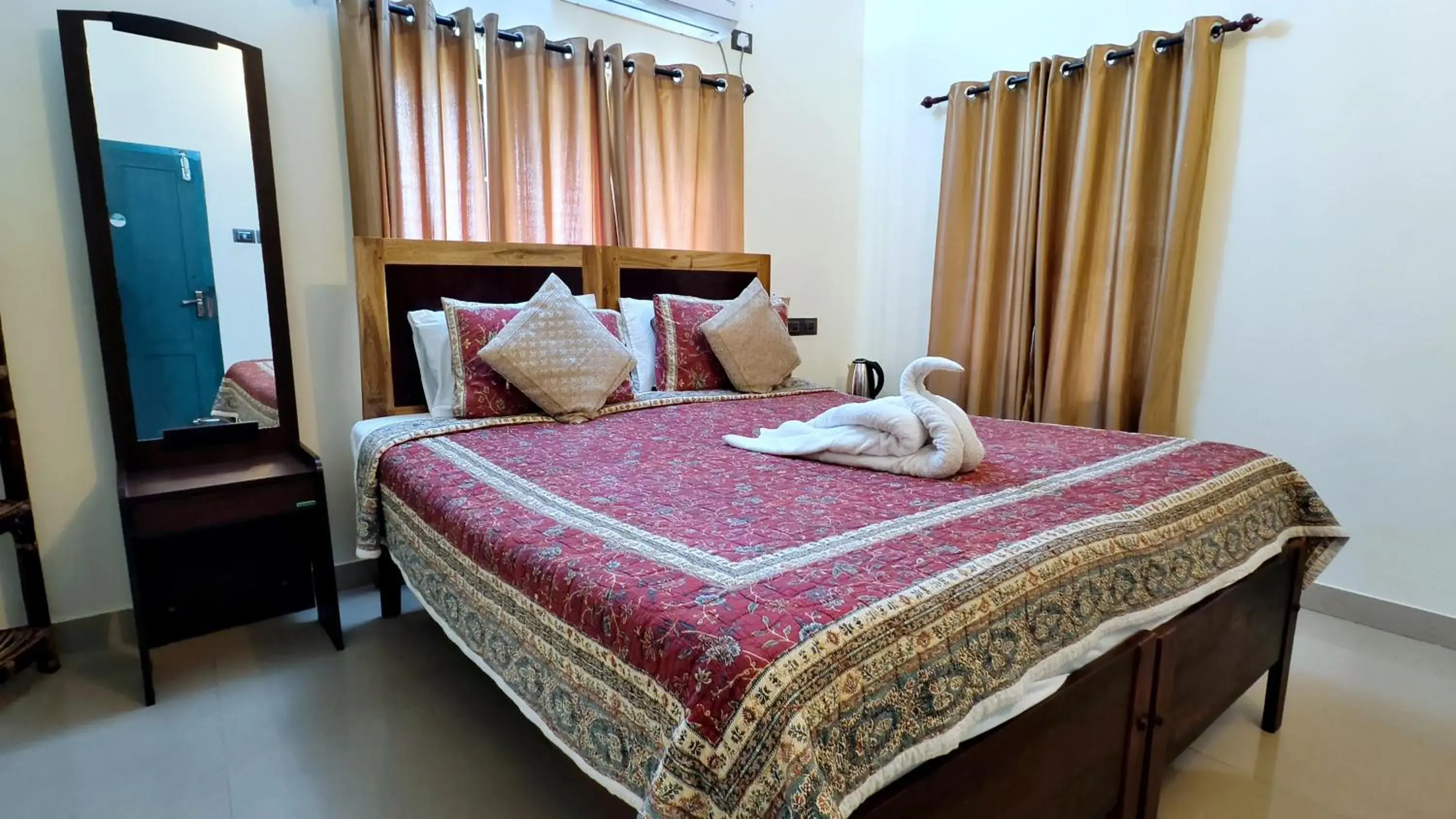 Deluxe Double Room with Balcony in Aryavilla Heritage Deluxe Double Room with Balcony in Aryavilla Heritage