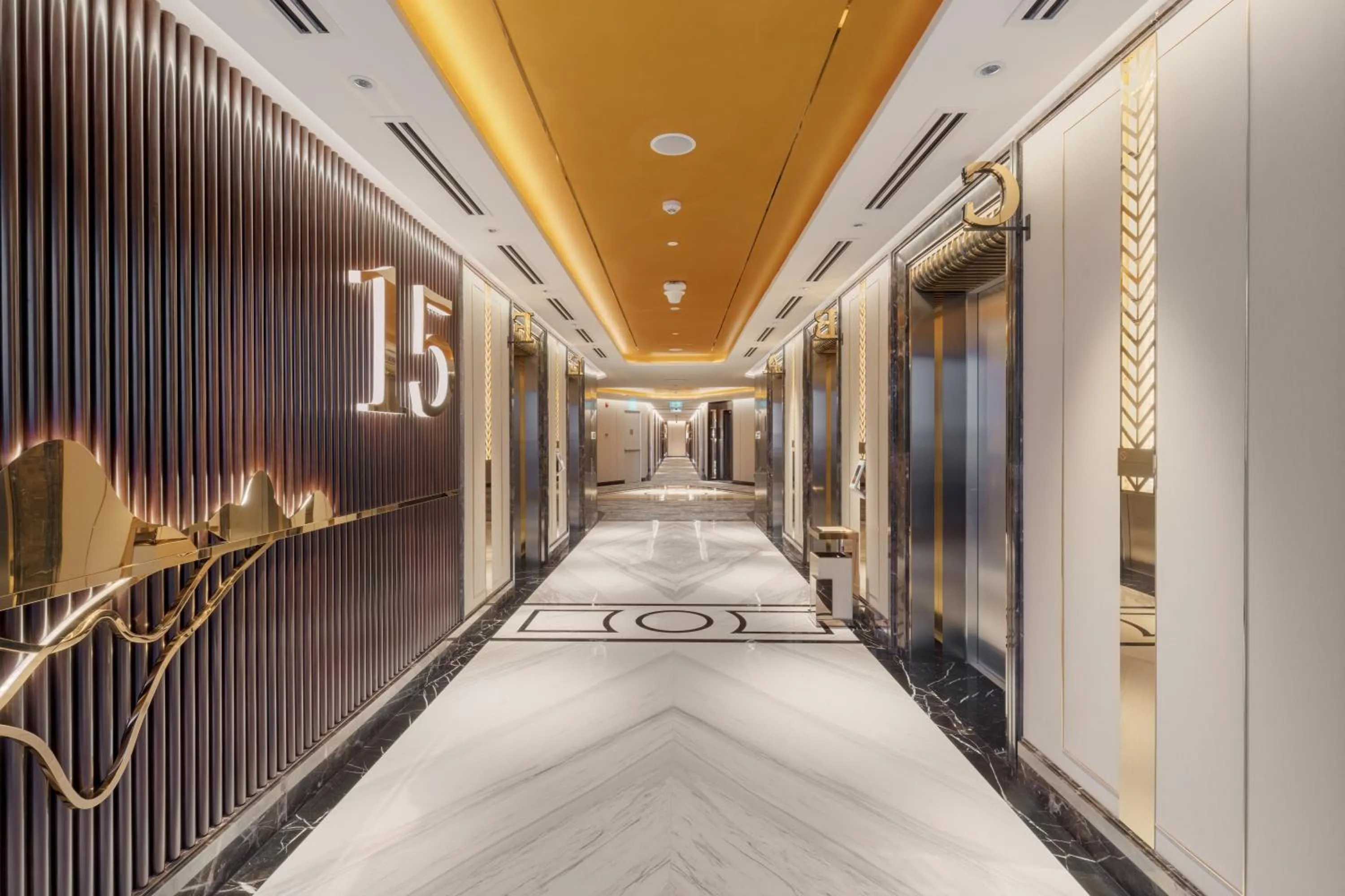 elevator in Sea Stars Hotel Ha Long