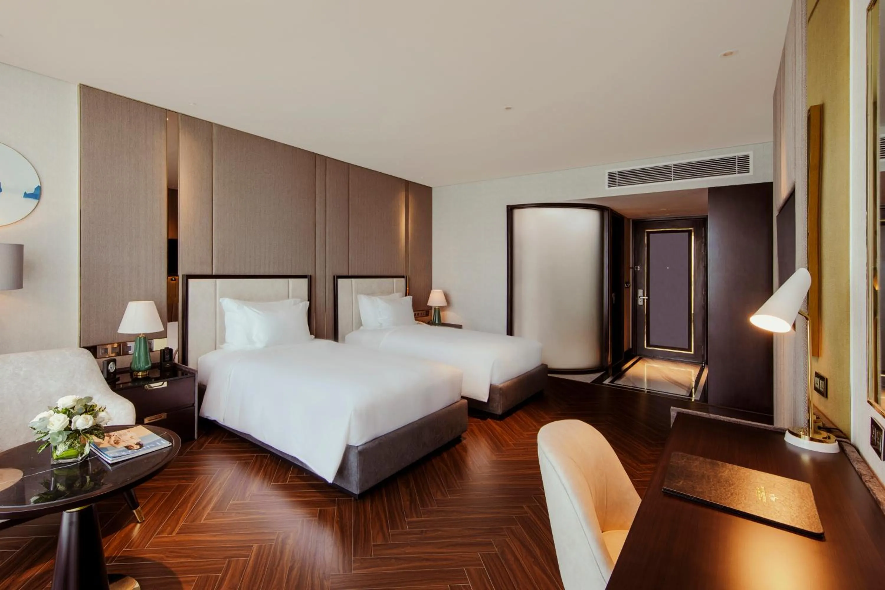 Bed in Sea Stars Hotel Ha Long