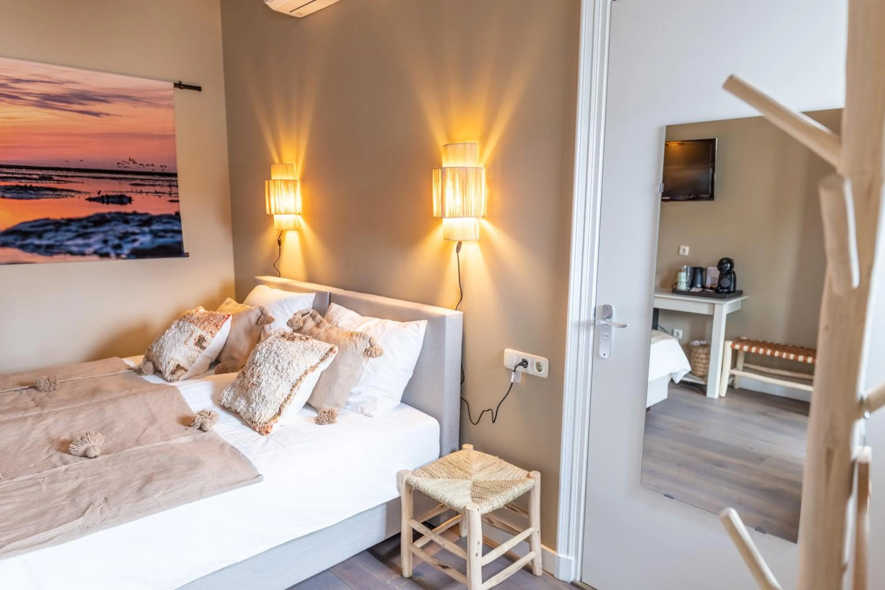 Bed in Hotel Restaurant Toxopeus