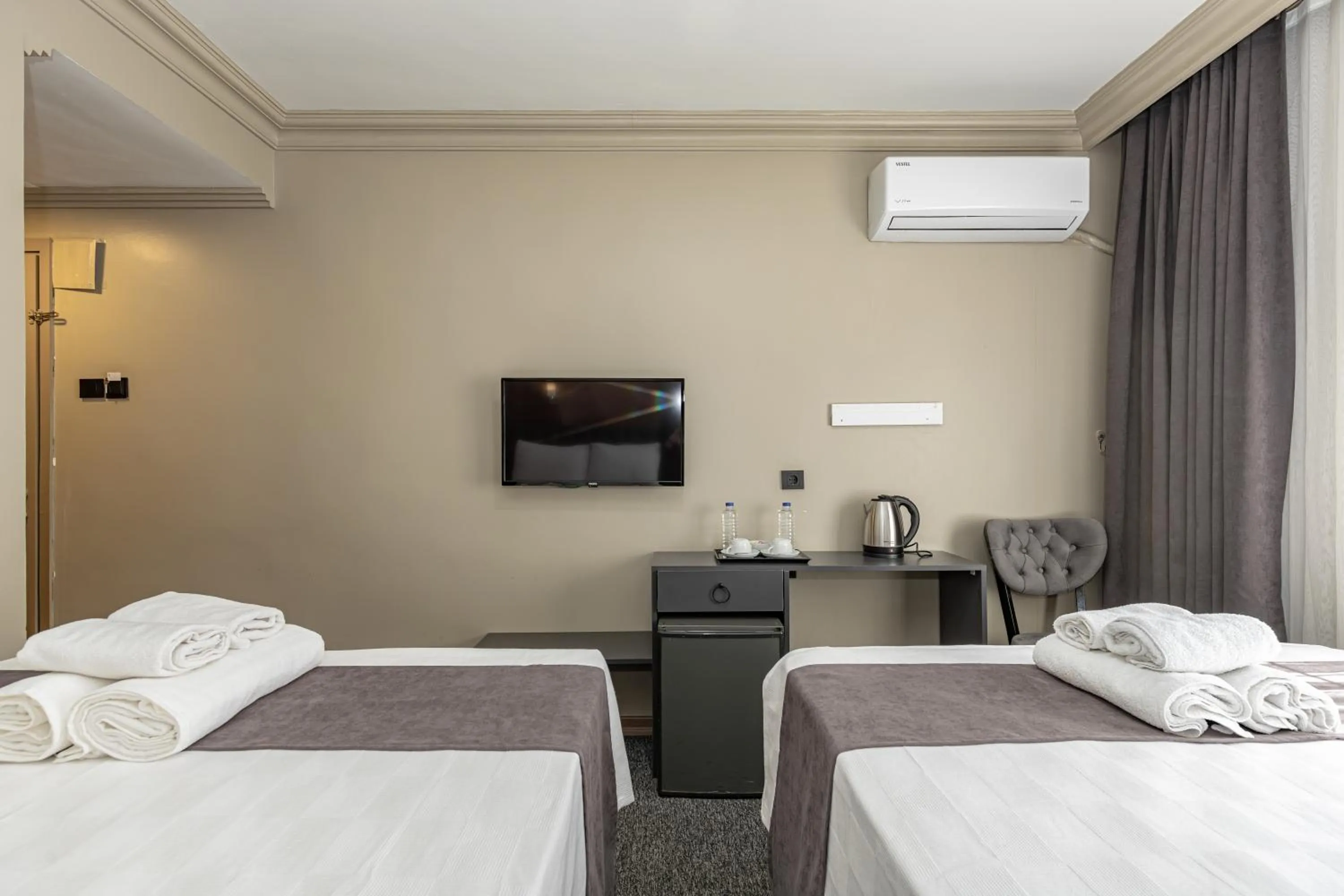 Photo of the whole room, Bed in BURSA GRAND LOYAL CiTY HOTEL