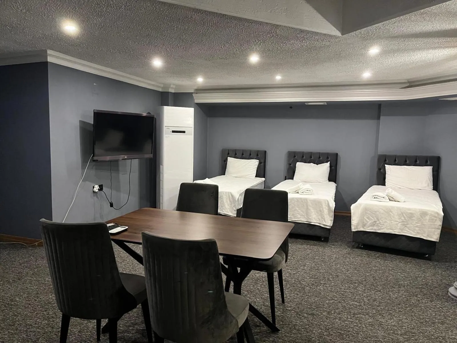 Photo of the whole room, Bed in BURSA GRAND LOYAL CiTY HOTEL