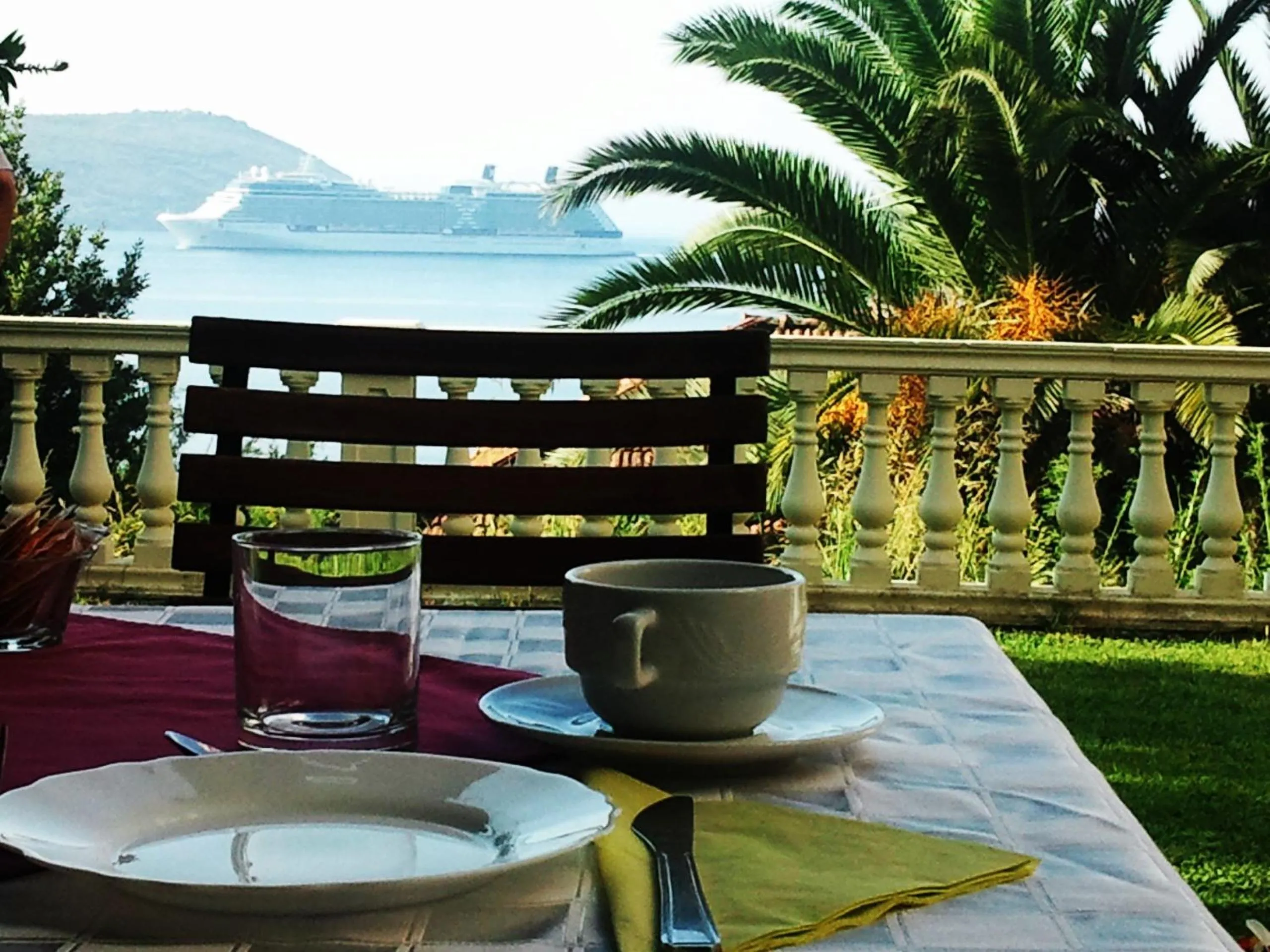 Garni Hotel Bokeška Noć