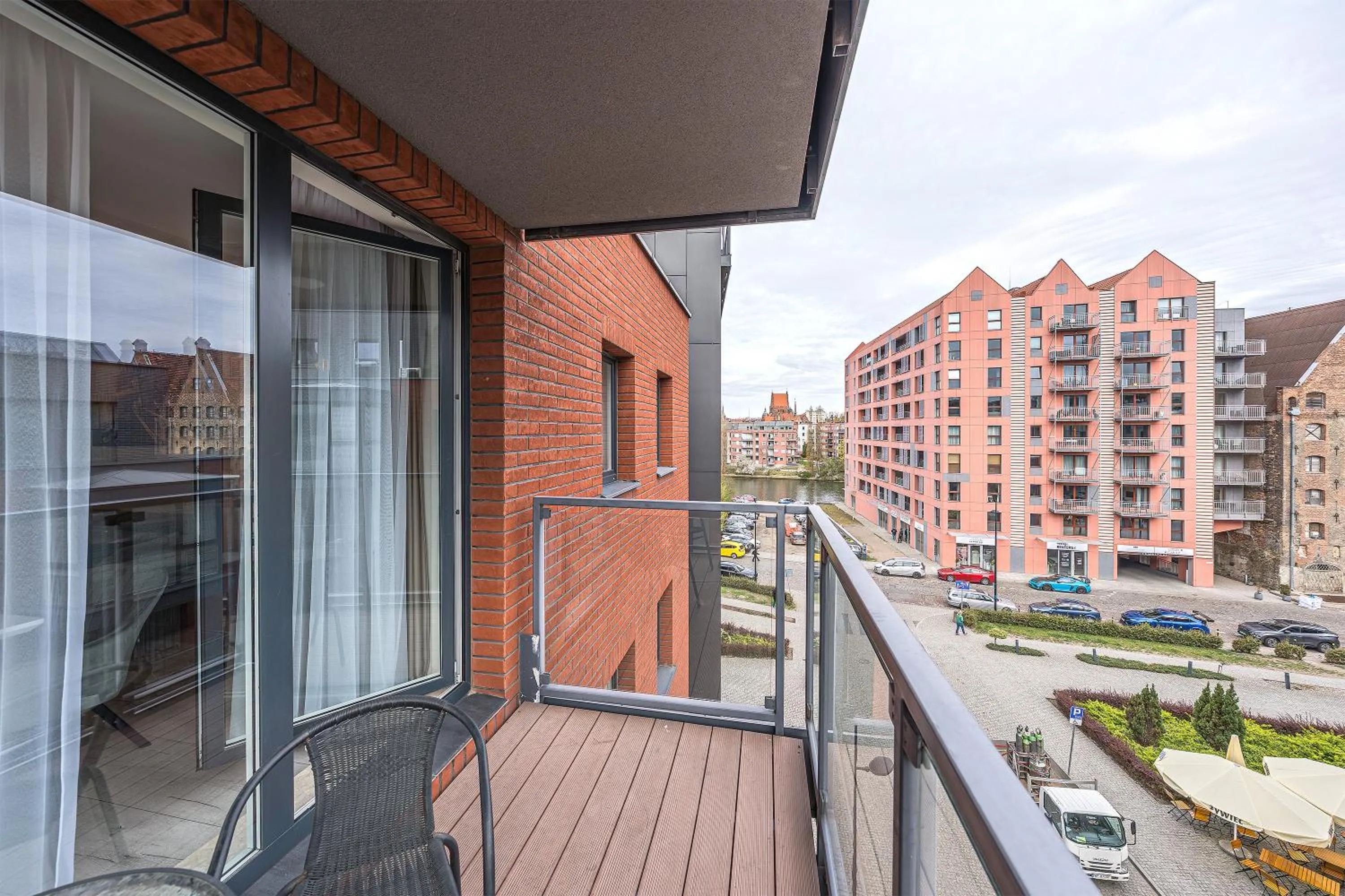 Balcony/Terrace in Chmielna Park by Comfort Apartments