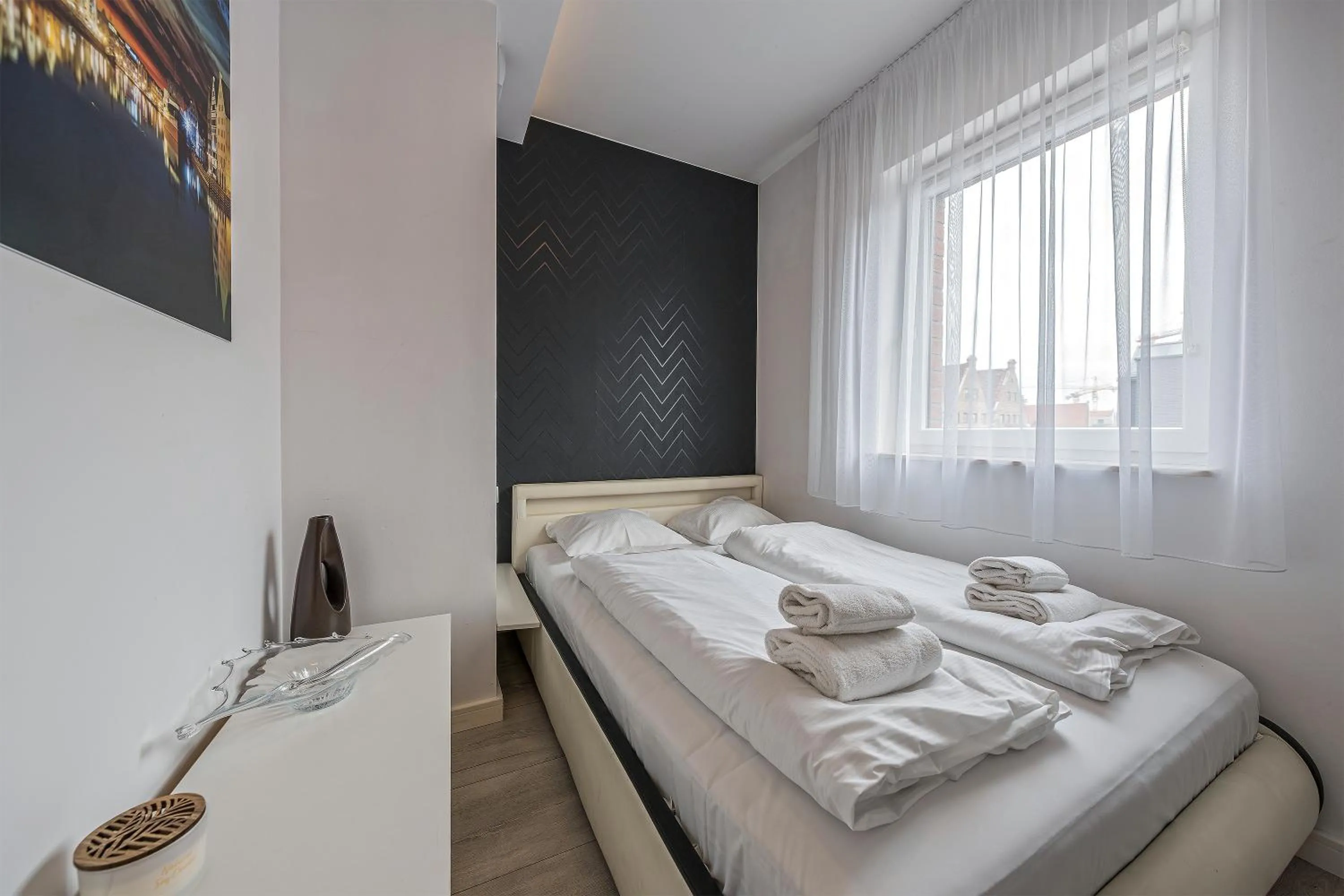 Bedroom, Bed in Chmielna Park by Comfort Apartments