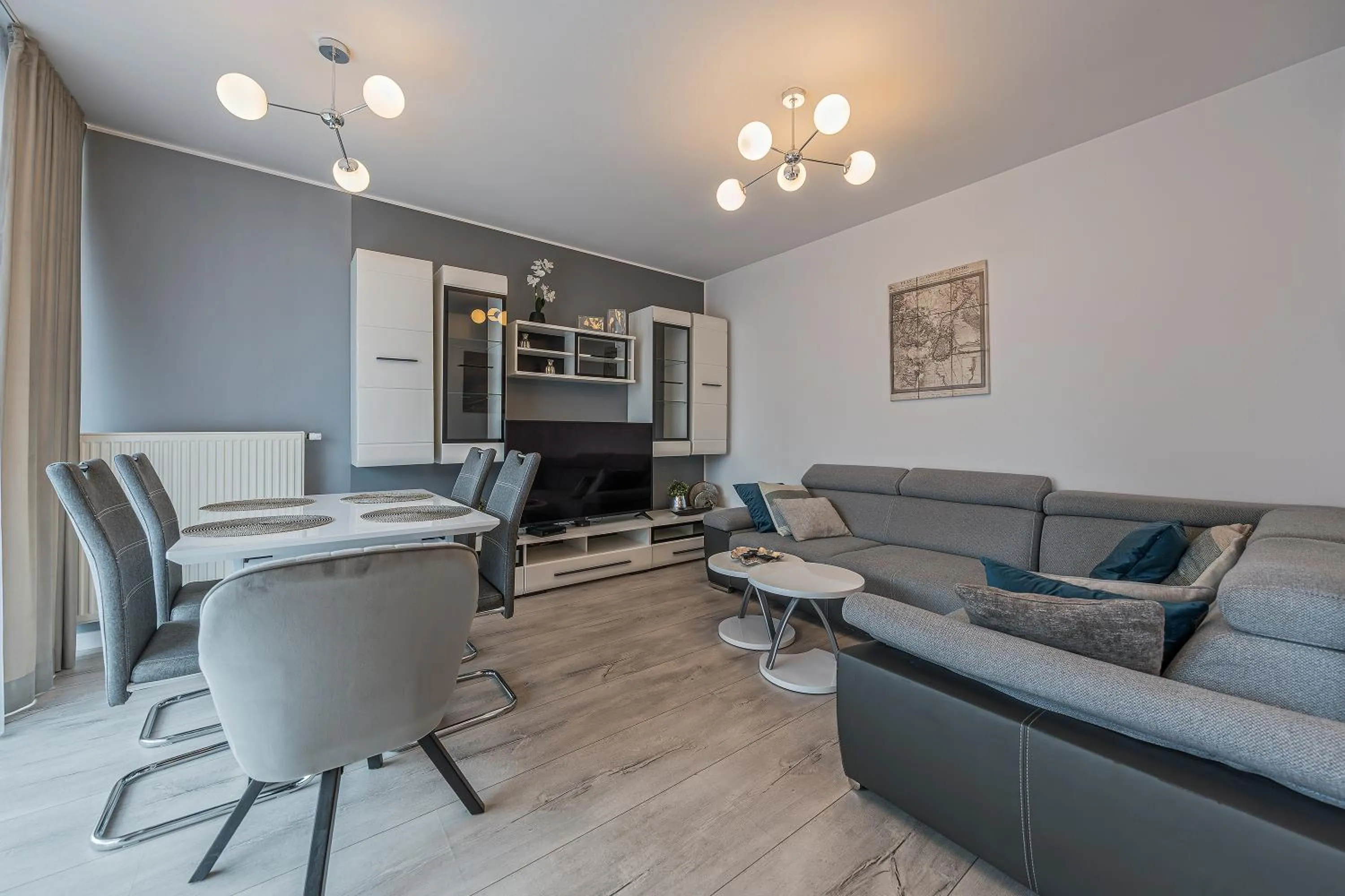 TV and multimedia in Chmielna Park by Comfort Apartments