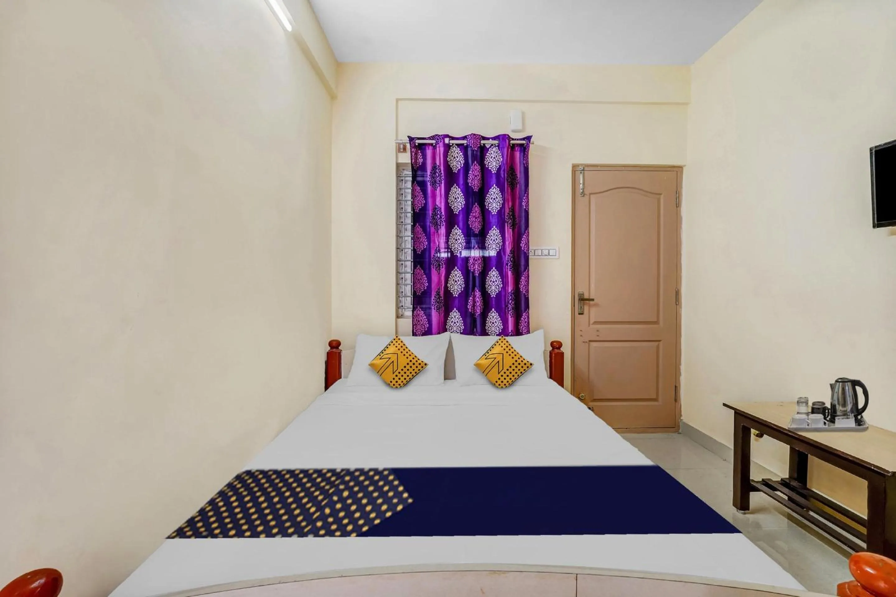 Bedroom, Bed in Hotel O Sri Thirumala Lodge