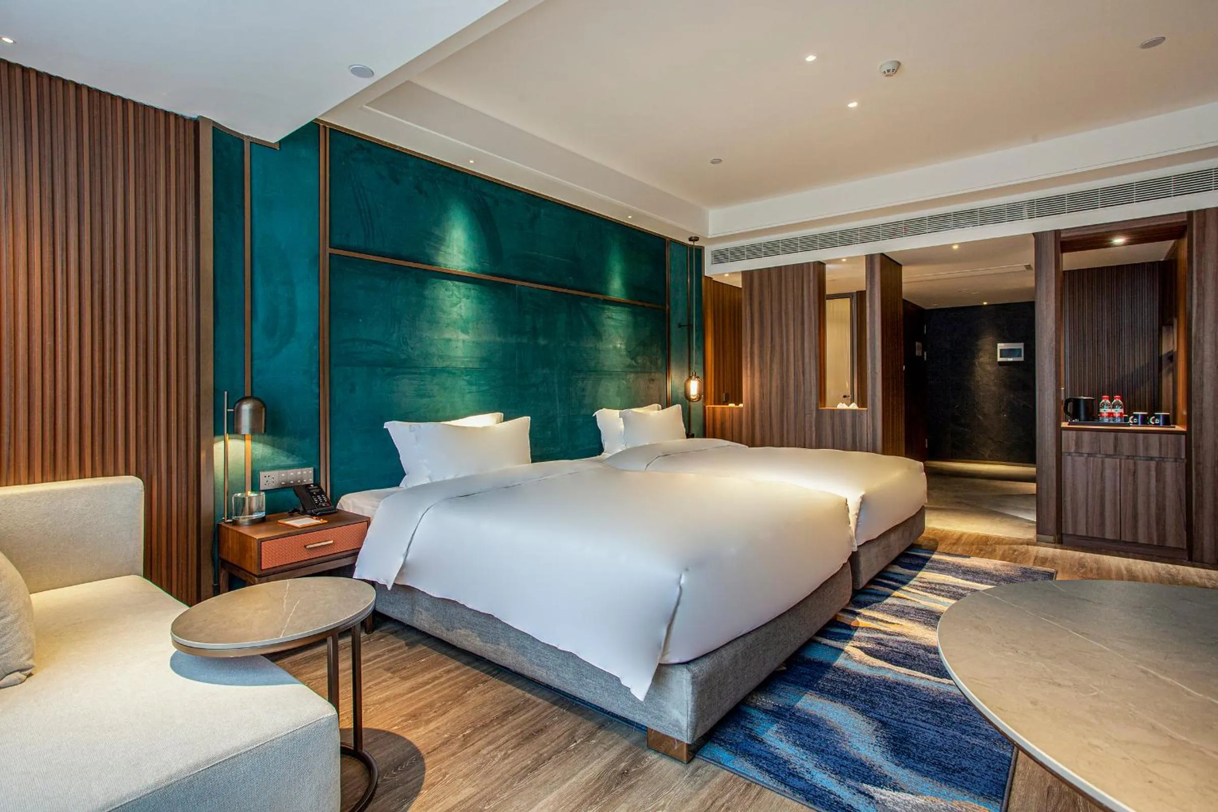 Photo of the whole room, Bed in Gao Shi Di Hot Spring Hotel Yangzhou