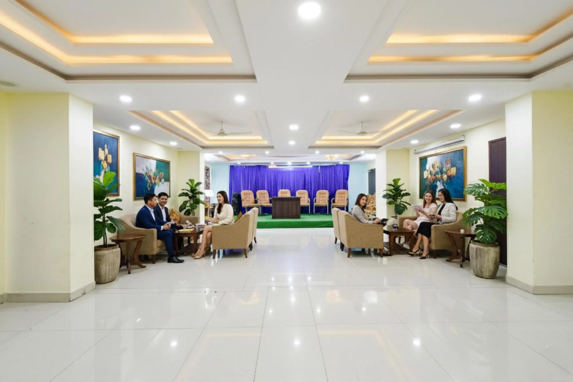 Banquet/Function facilities in Hotel L Grand - Nr Secunderabad Railway Station