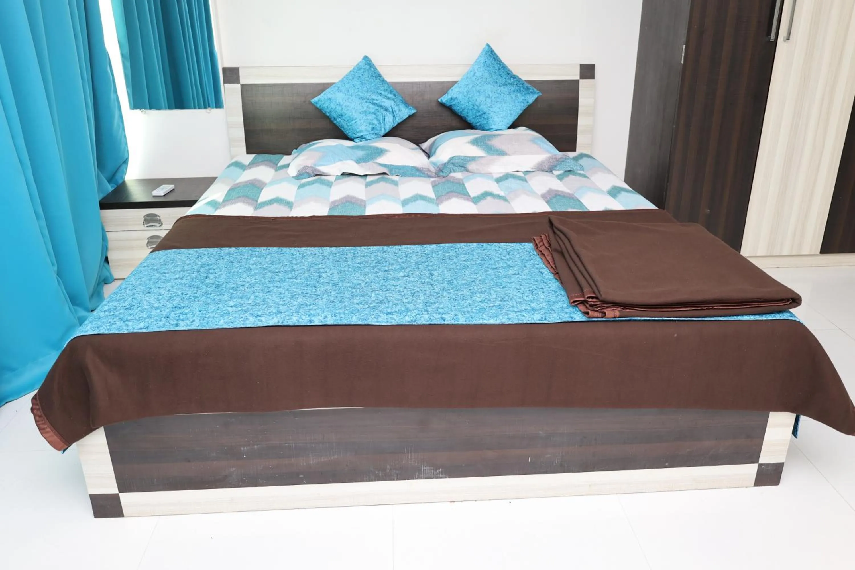 Bed in THE BLISS PALM