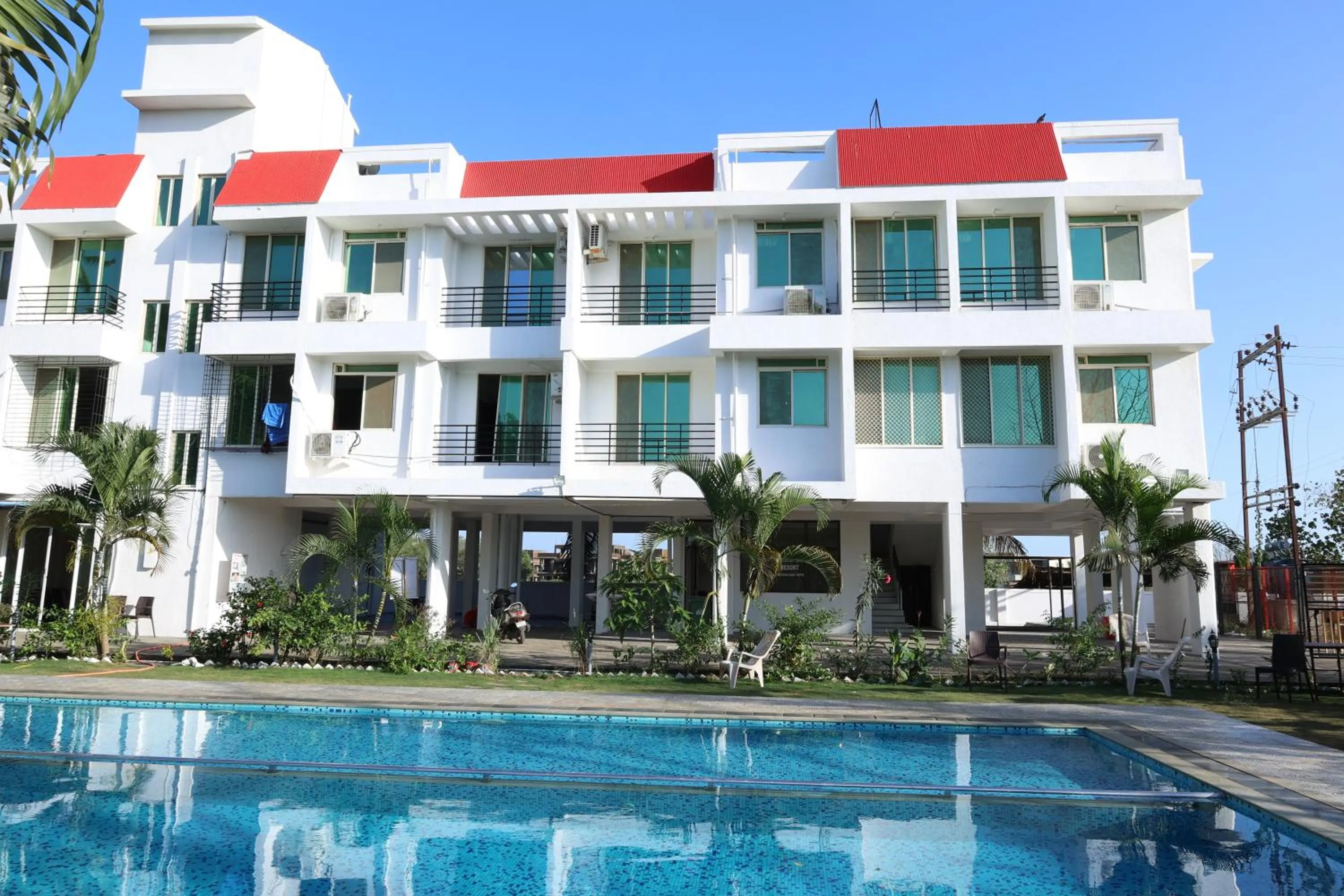 Property building in THE BLISS PALM