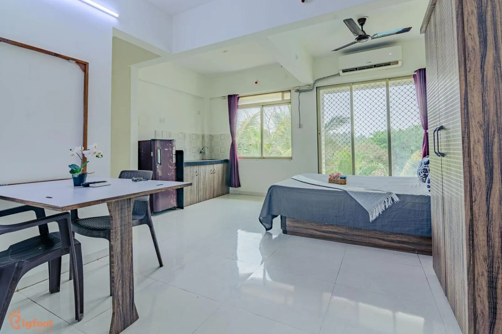 Bedroom in THE BLISS PALM