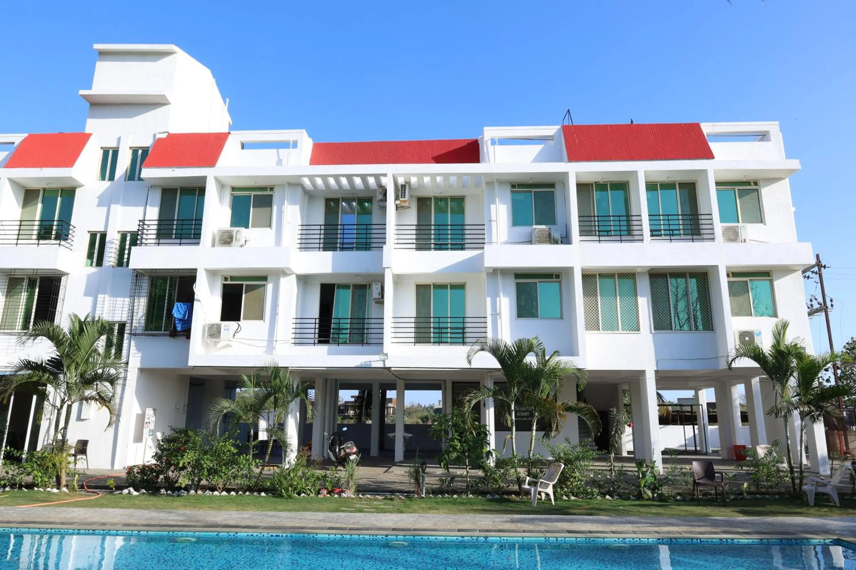 Property building in THE BLISS PALM