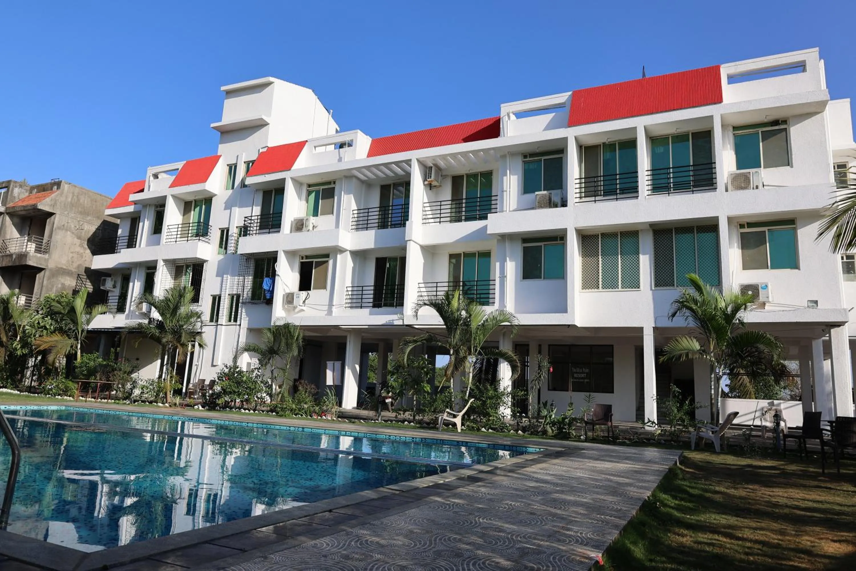 Property building in THE BLISS PALM