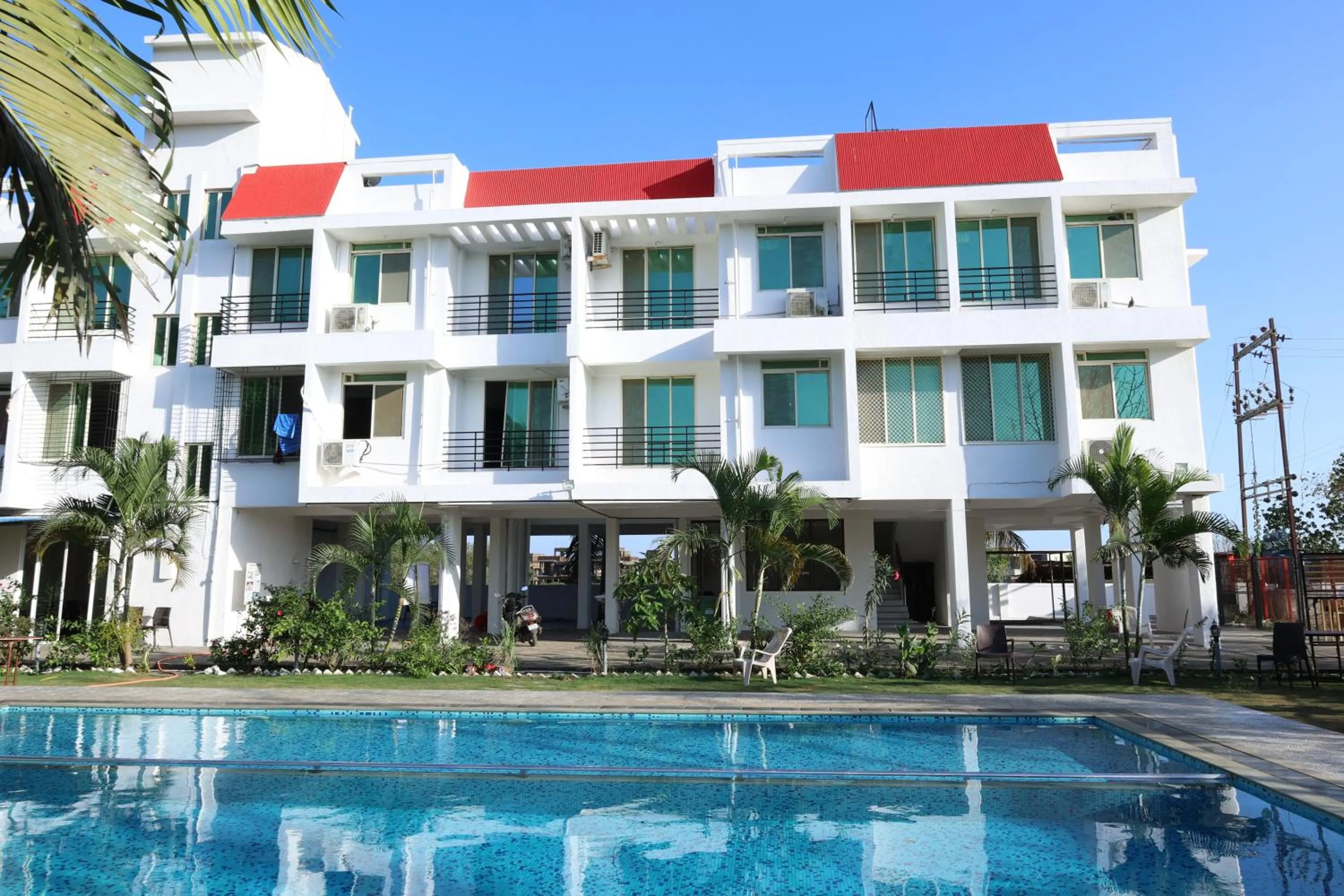 Property building in THE BLISS PALM