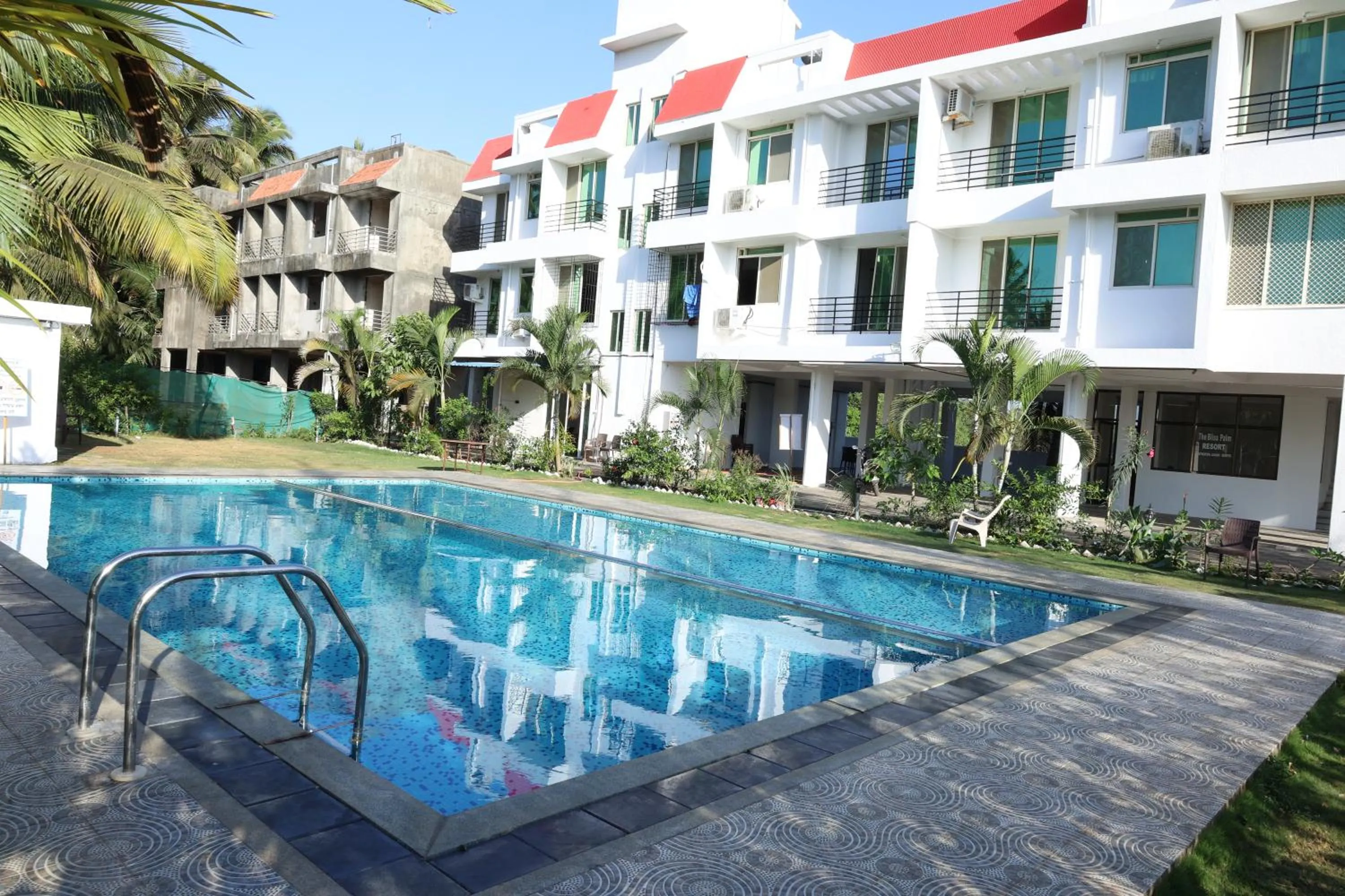 Property building in THE BLISS PALM