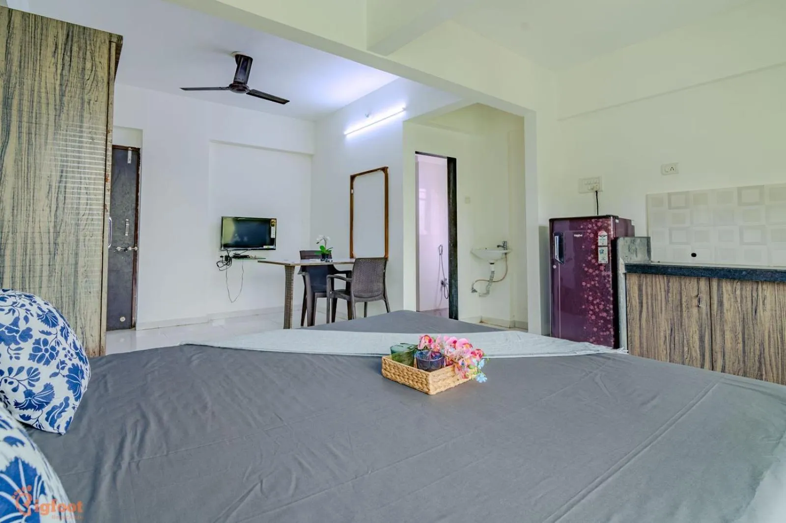 Bedroom, Bed in THE BLISS PALM