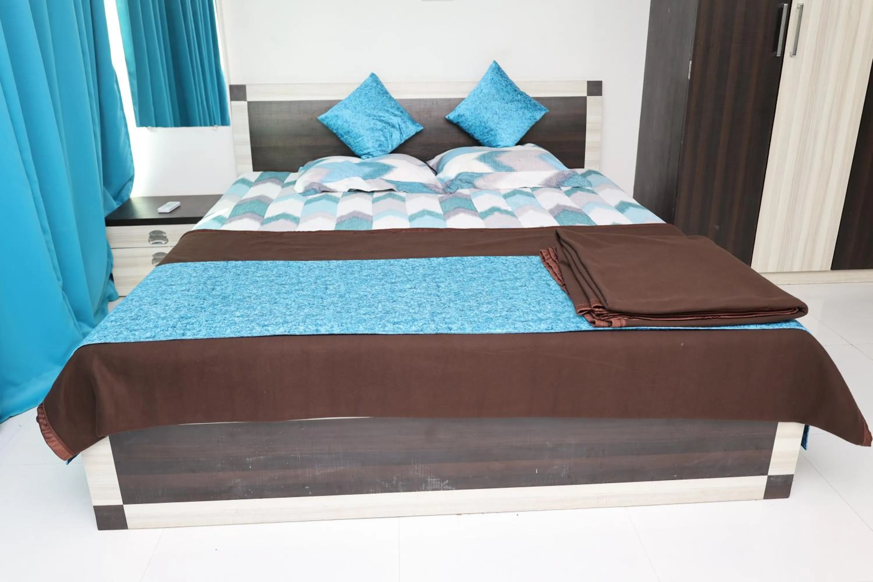 Bed in THE BLISS PALM