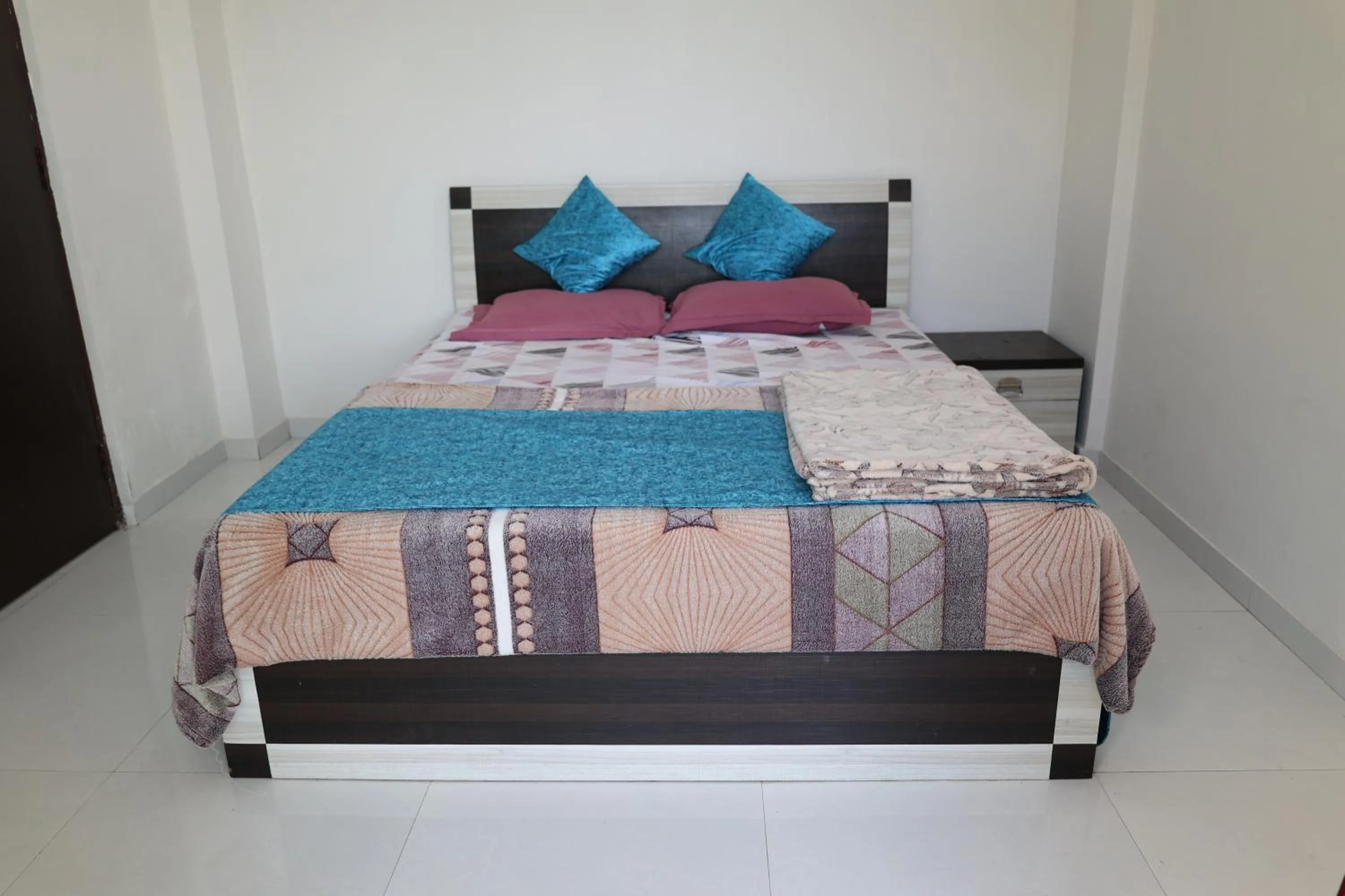 Bed in THE BLISS PALM